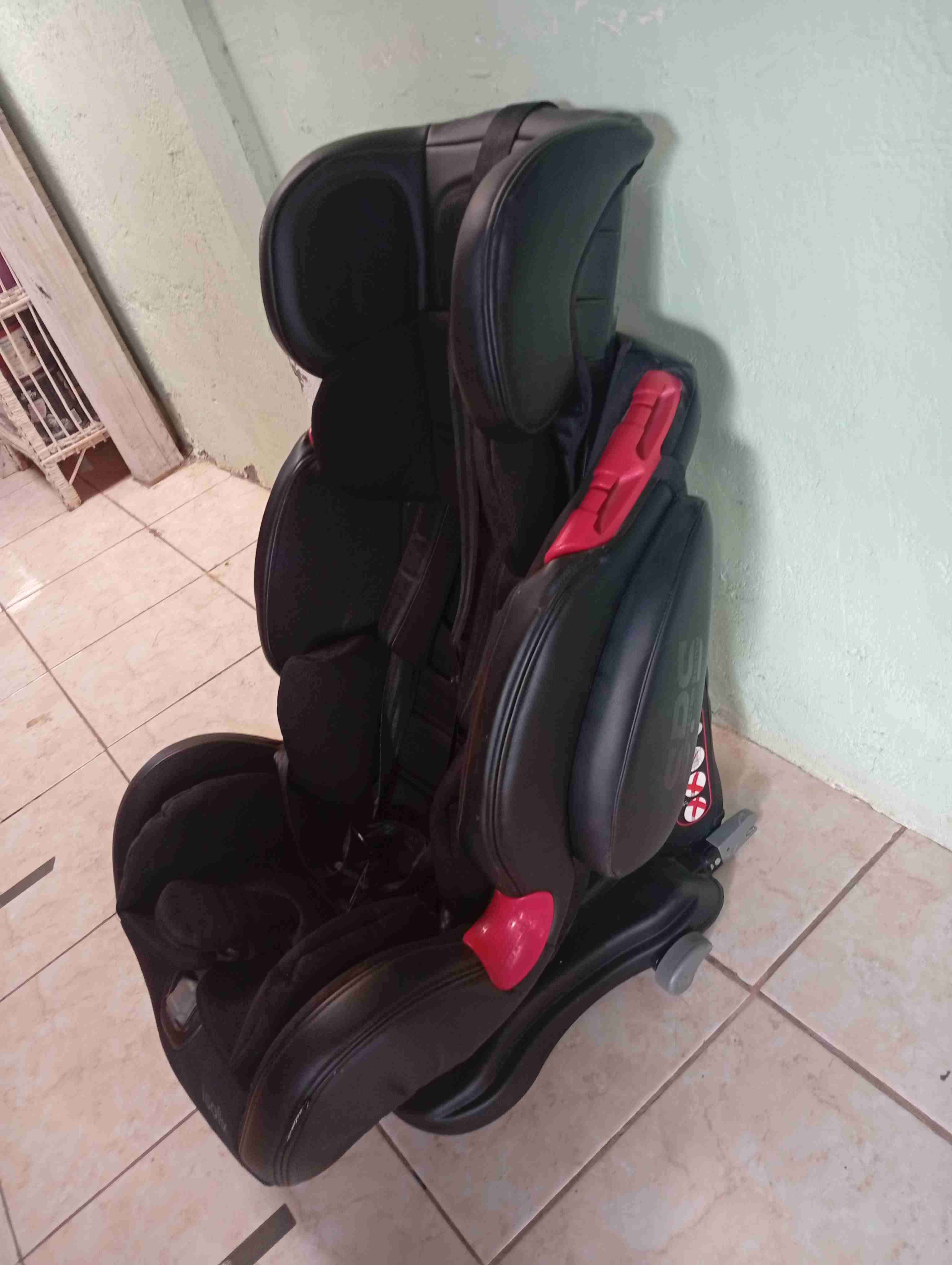 Silla de auto negra Infanti - miniatura 6