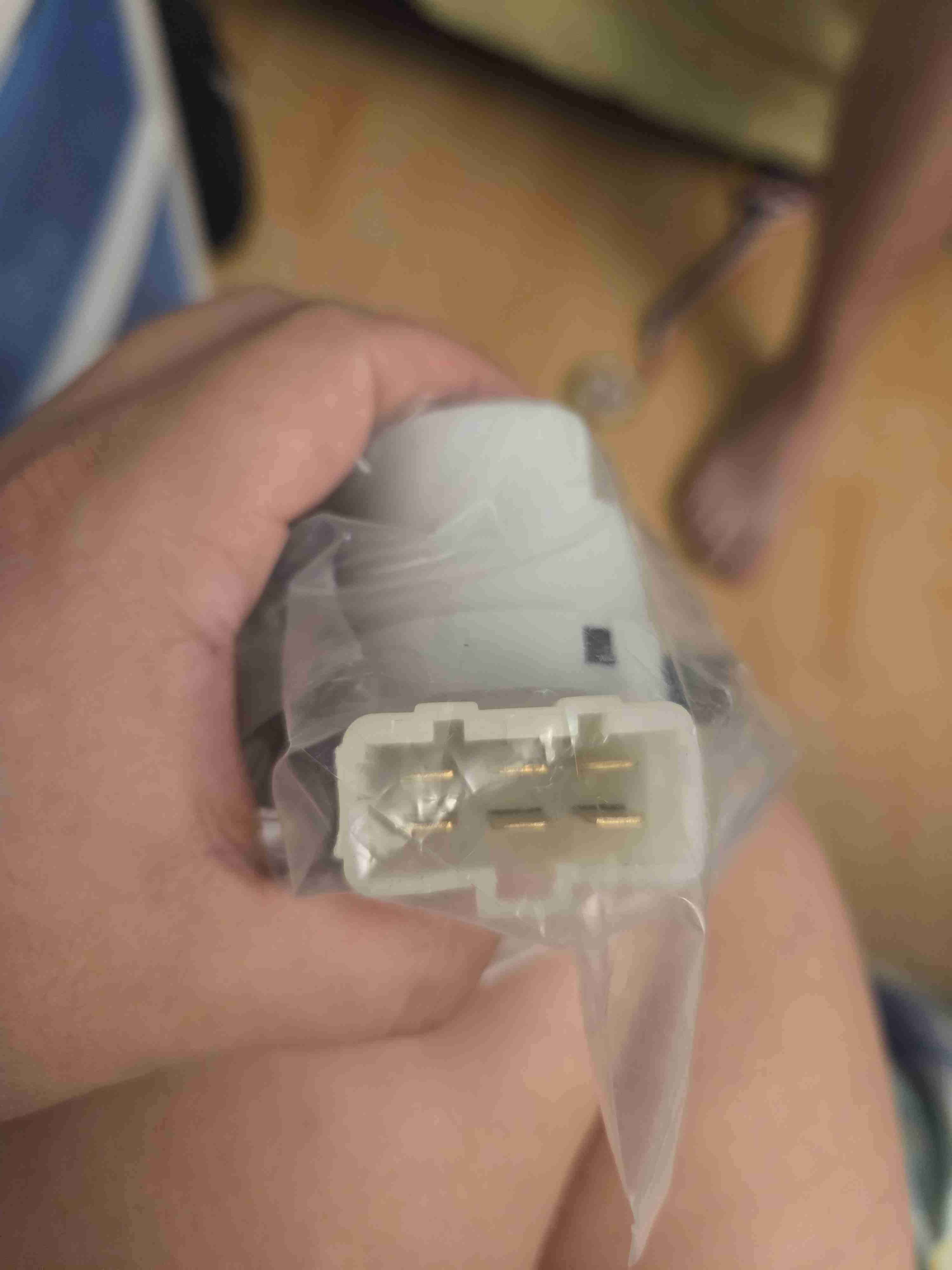 Repuesto de auto - miniatura 3