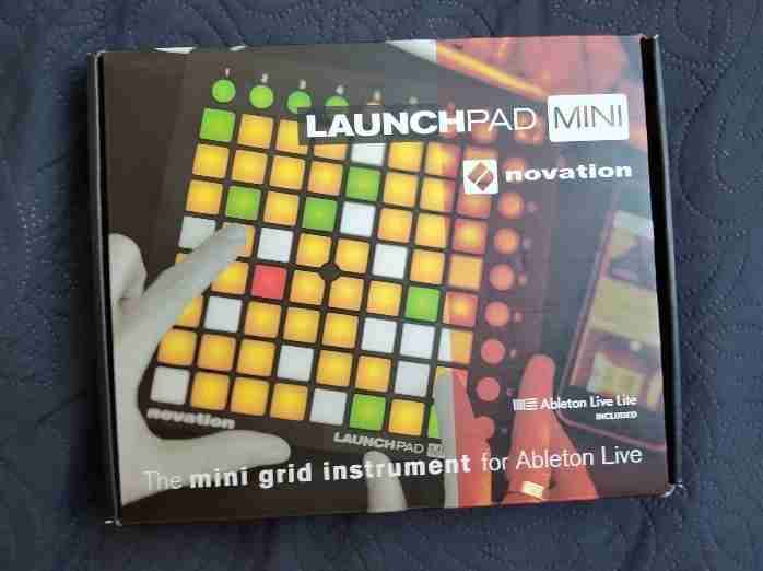 Launch Pad mini MK2 Novation - miniatura 3
