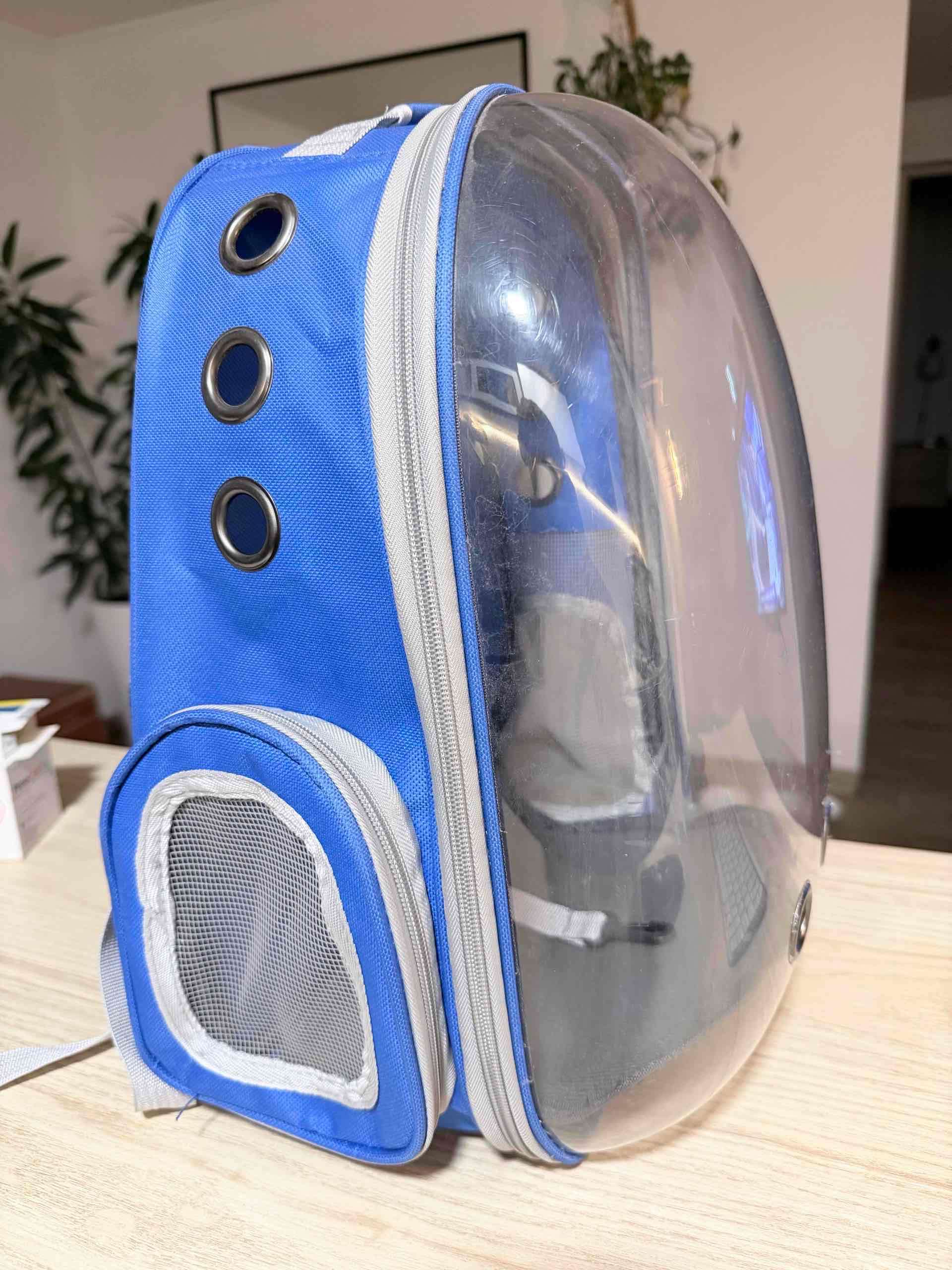 Mochila transportadora para mascotas - miniatura 1