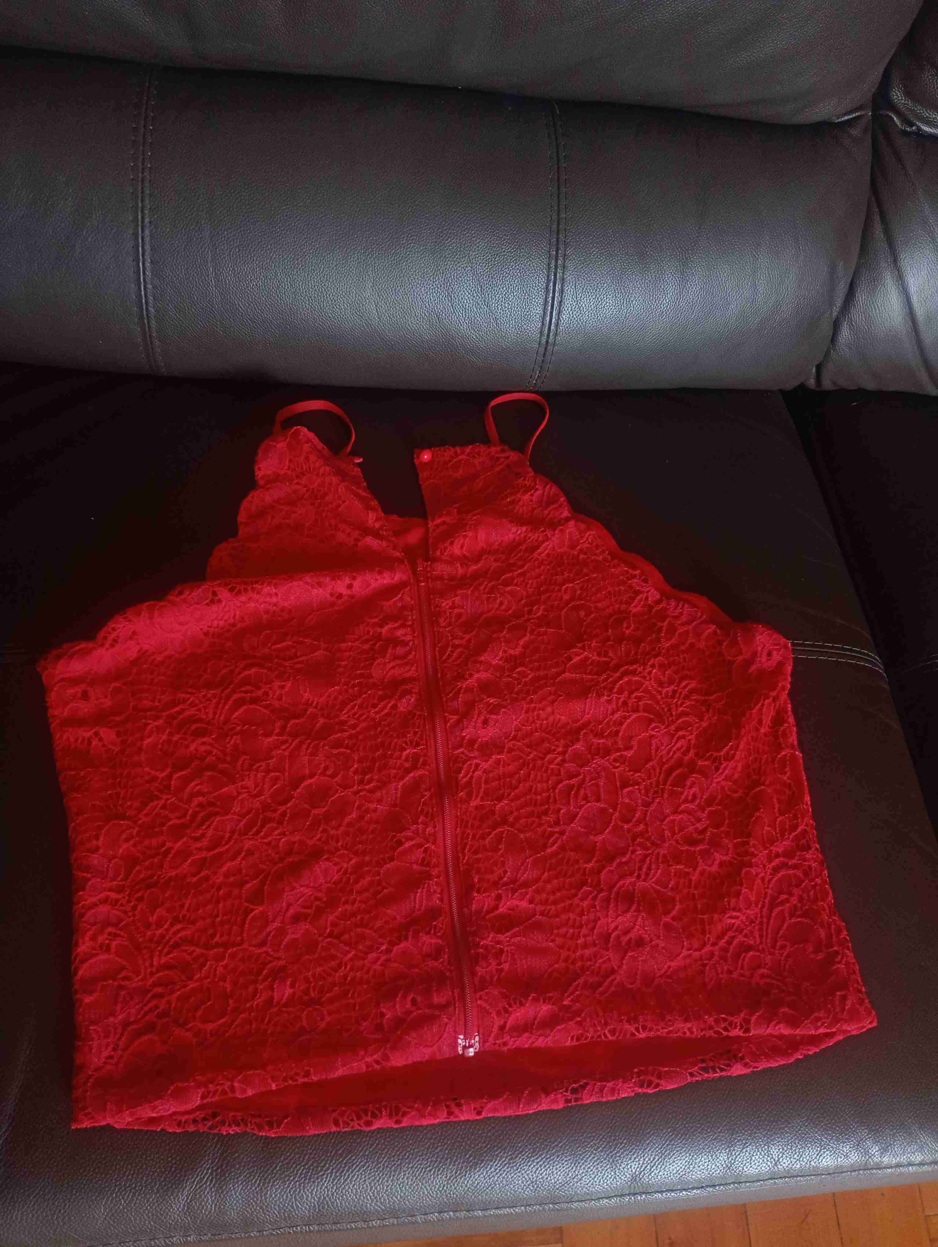 Top rojo de encaje - miniatura 2