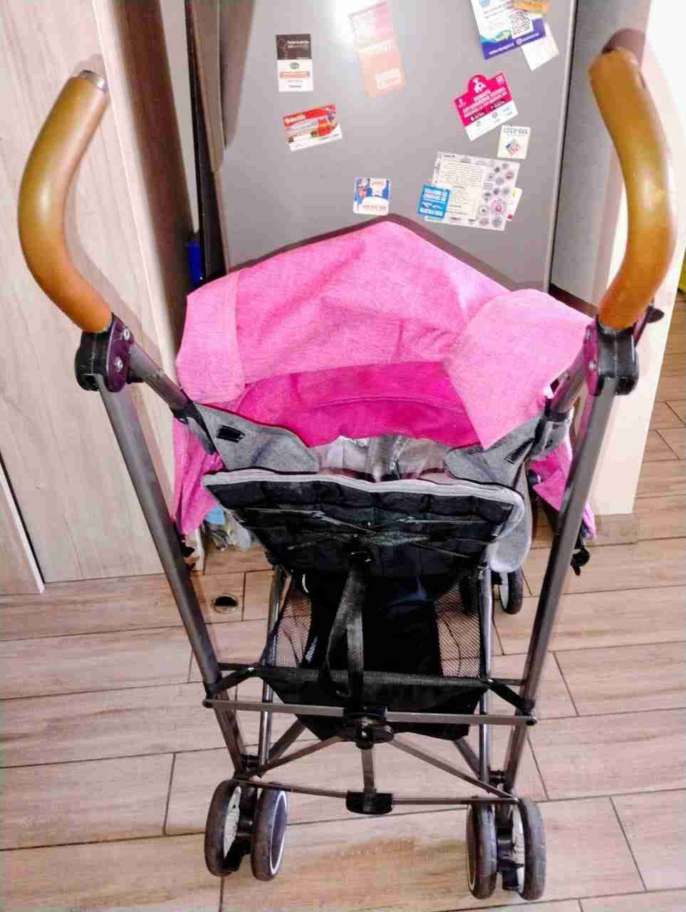 Coche de bebé rosado - miniatura 3