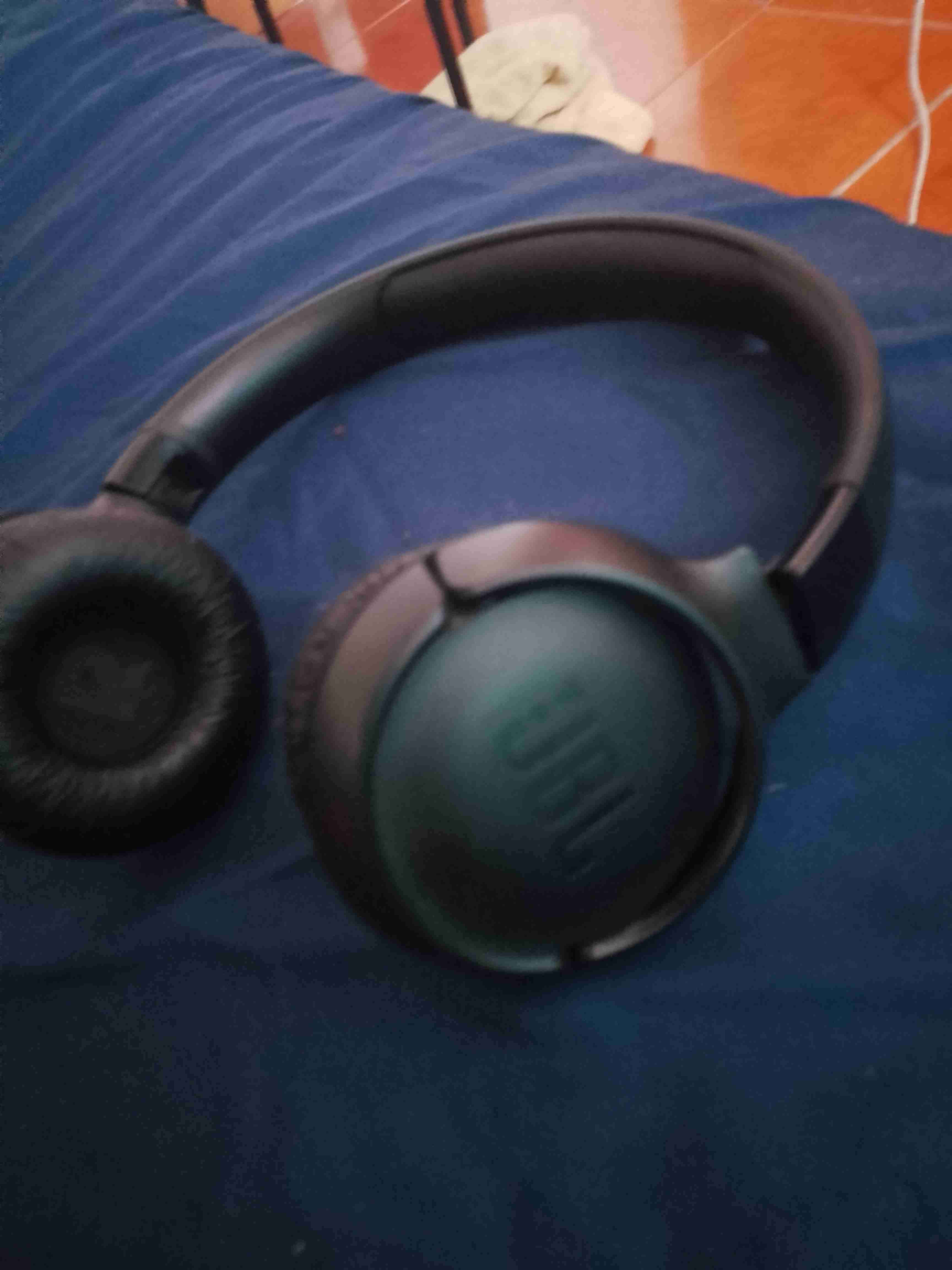 Audífonos JBL negros inalámbricos - miniatura 5