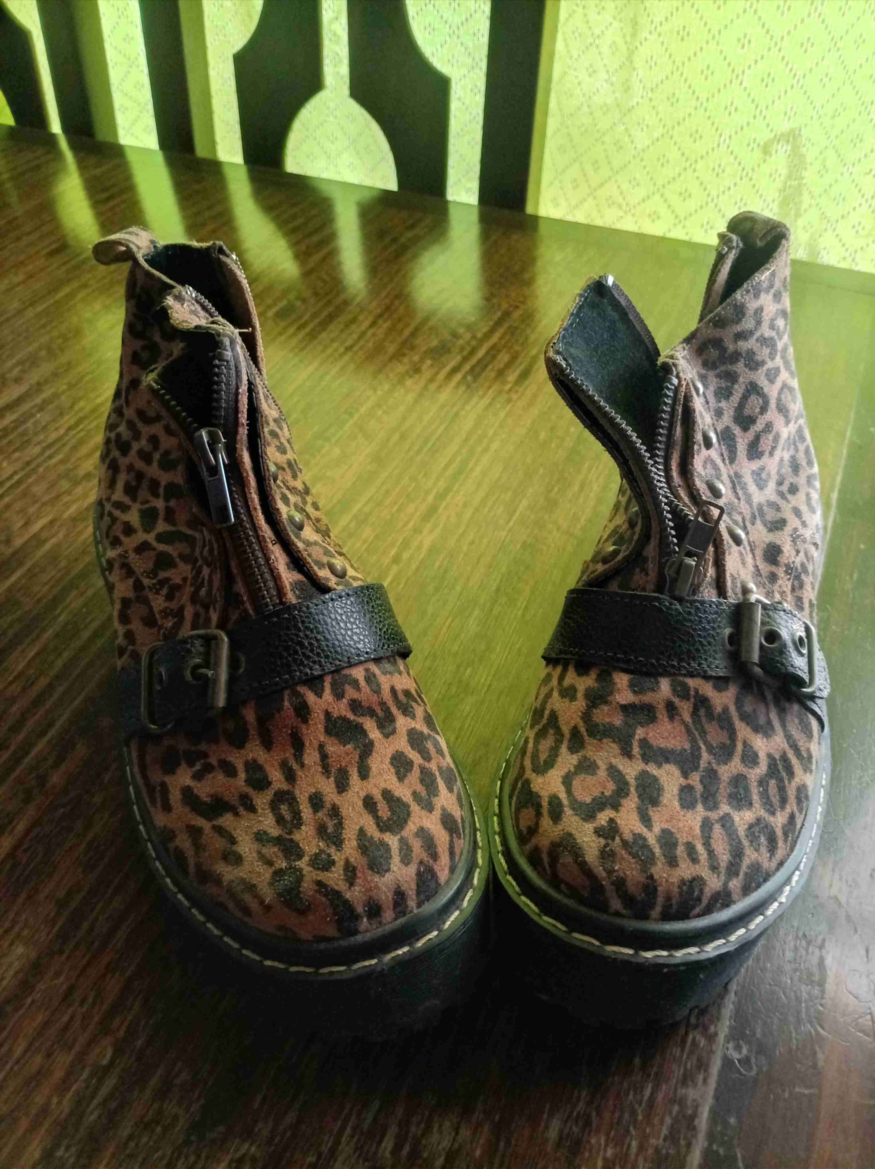 Botines estilo leopardo - miniatura 3