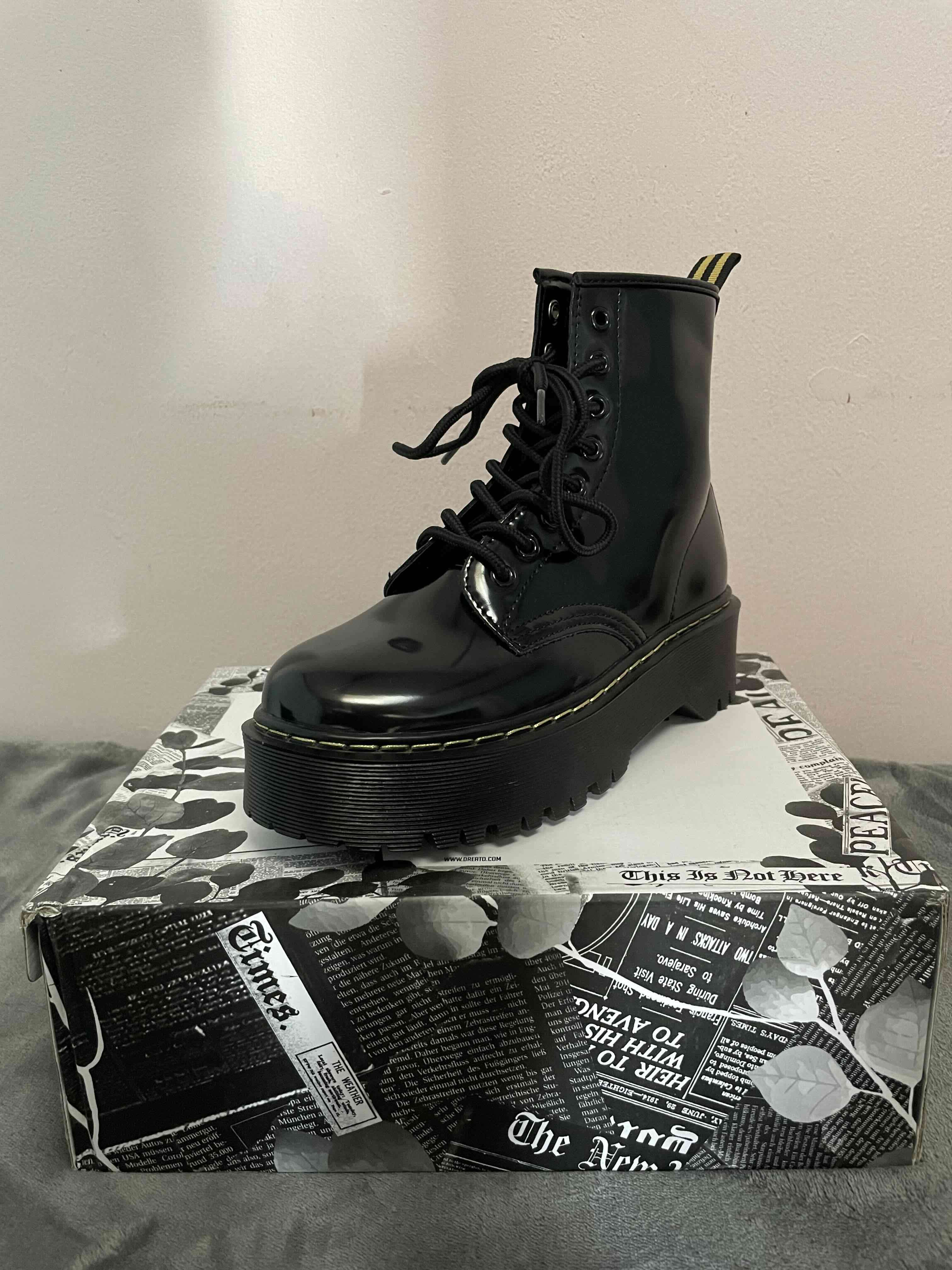 Botines negros de charol plataforma - miniatura 4