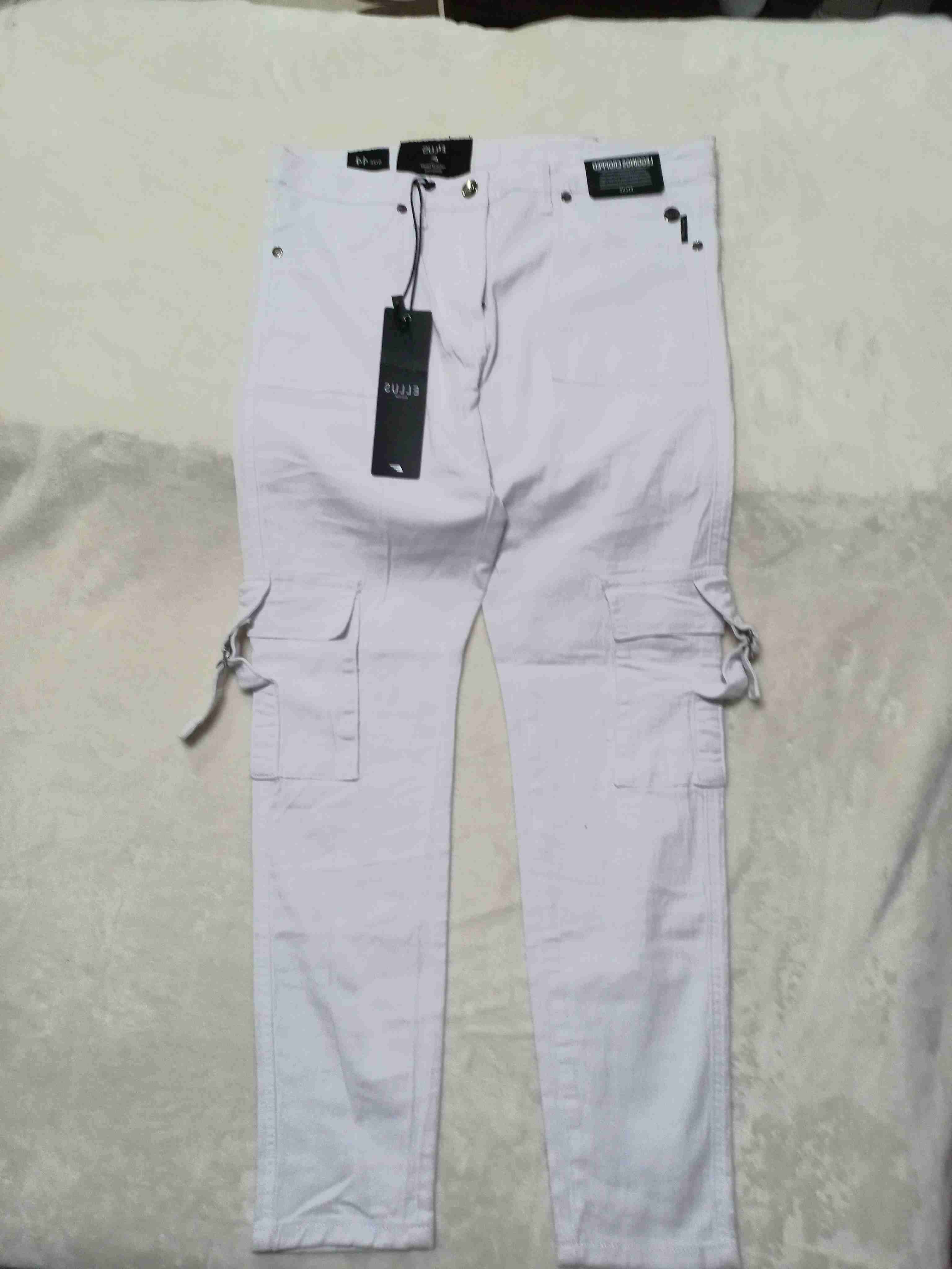 Pantalones cargo blancos nuevos