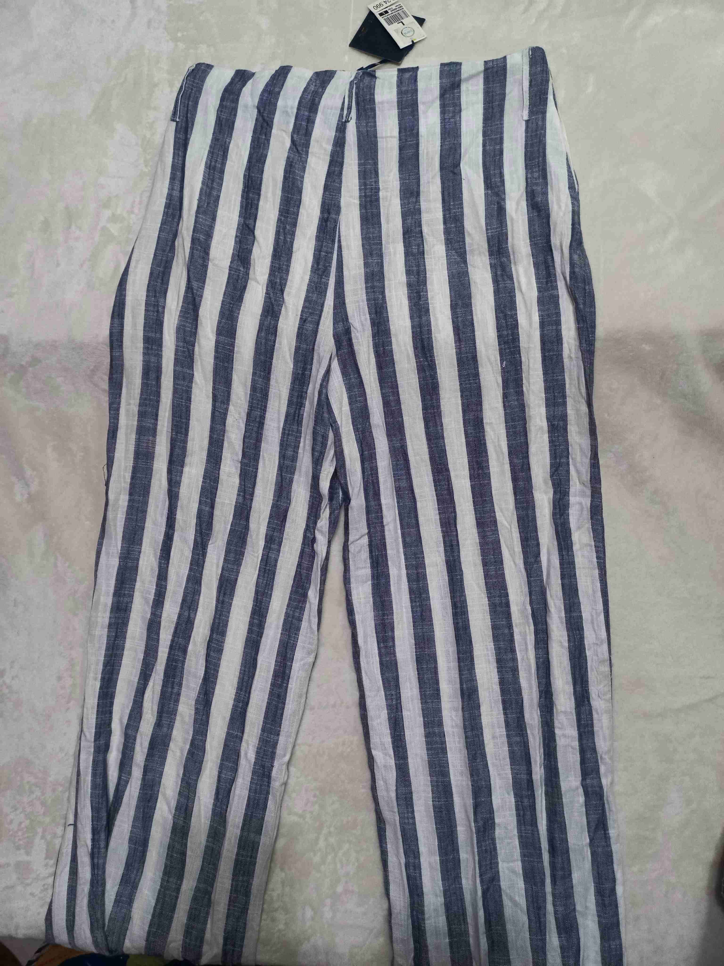 Pantalones a rayas nuevos - miniatura 2