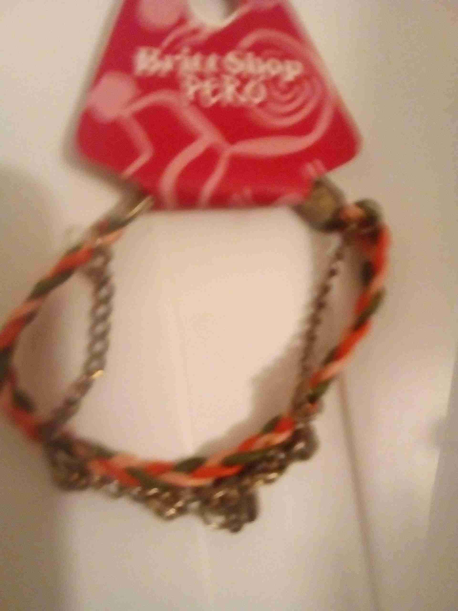 Brazalete trenzado con dijes - miniatura 2