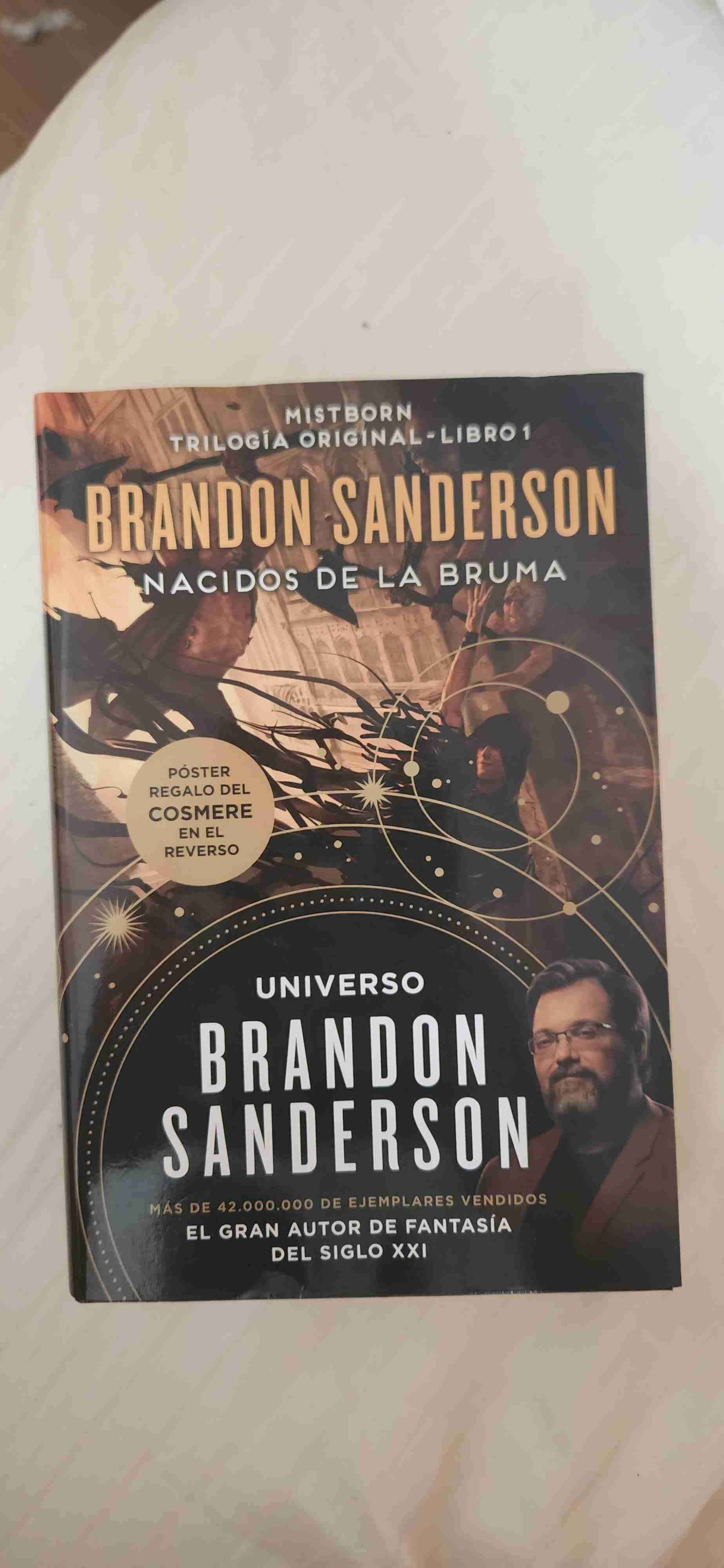 Libro Nacidos de la Bruma