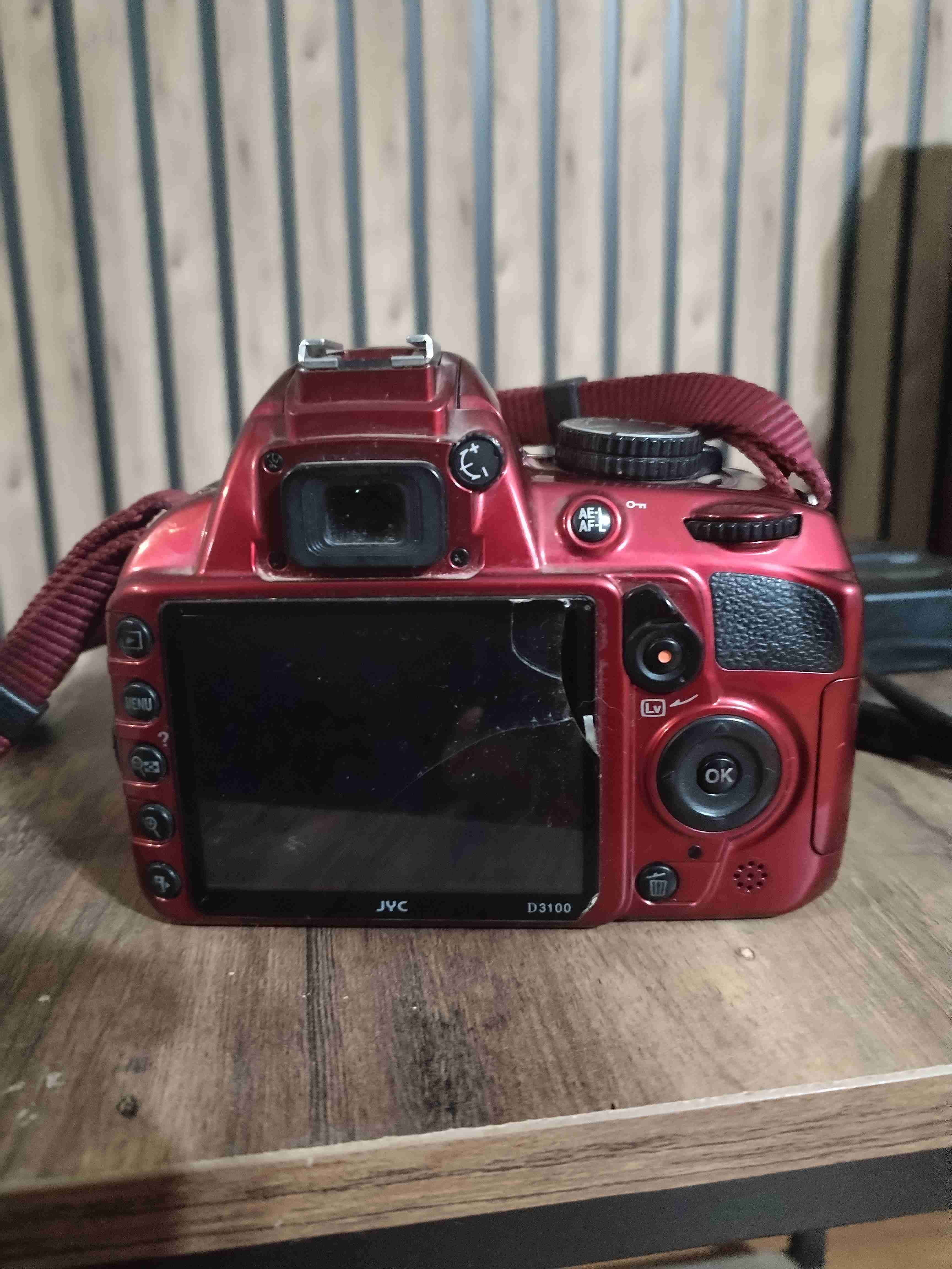 Cámara Nikon D3100 + lente 18-55 - miniatura 4