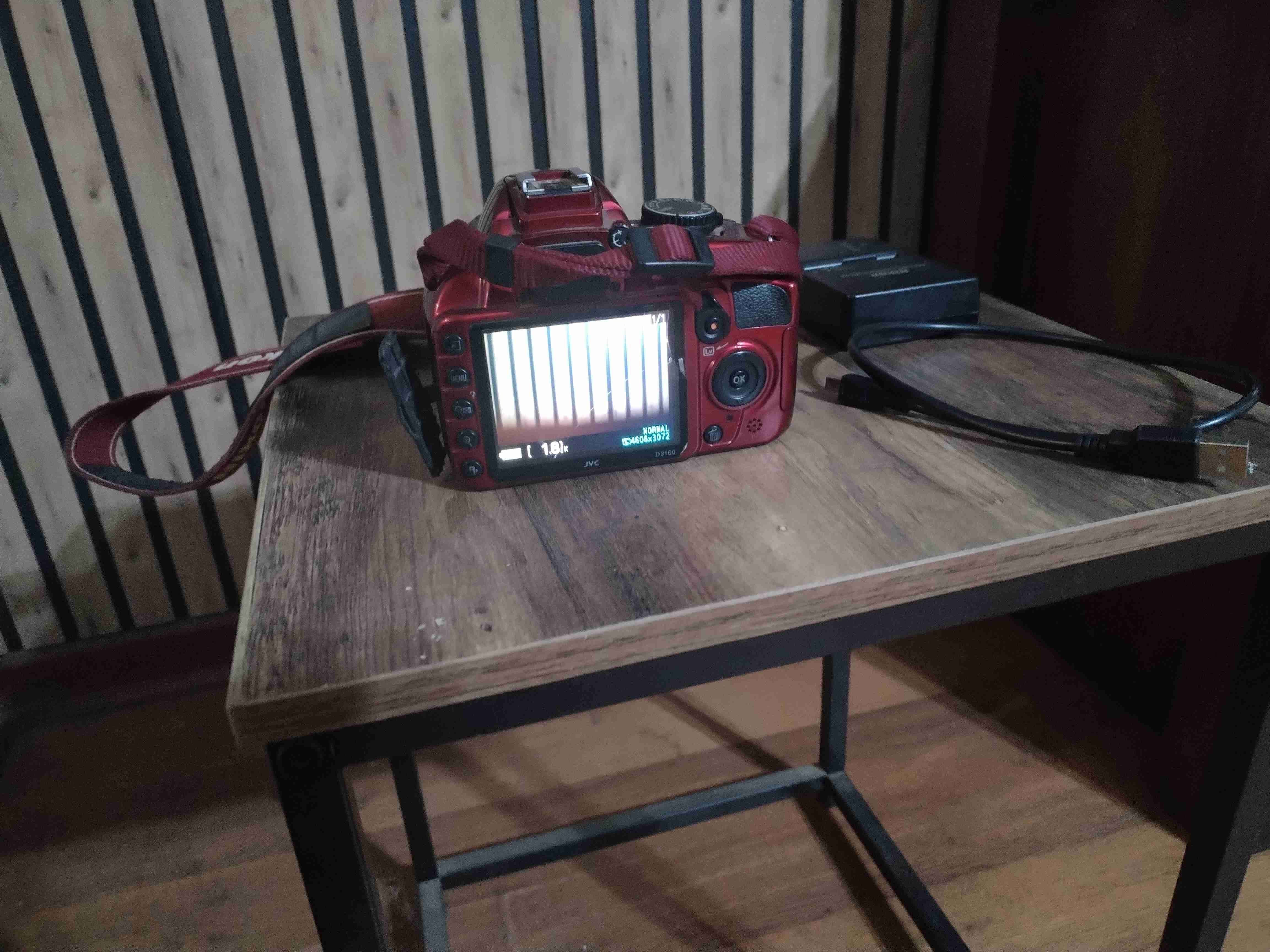 Cámara Nikon D3100 + lente 18-55 - miniatura 5