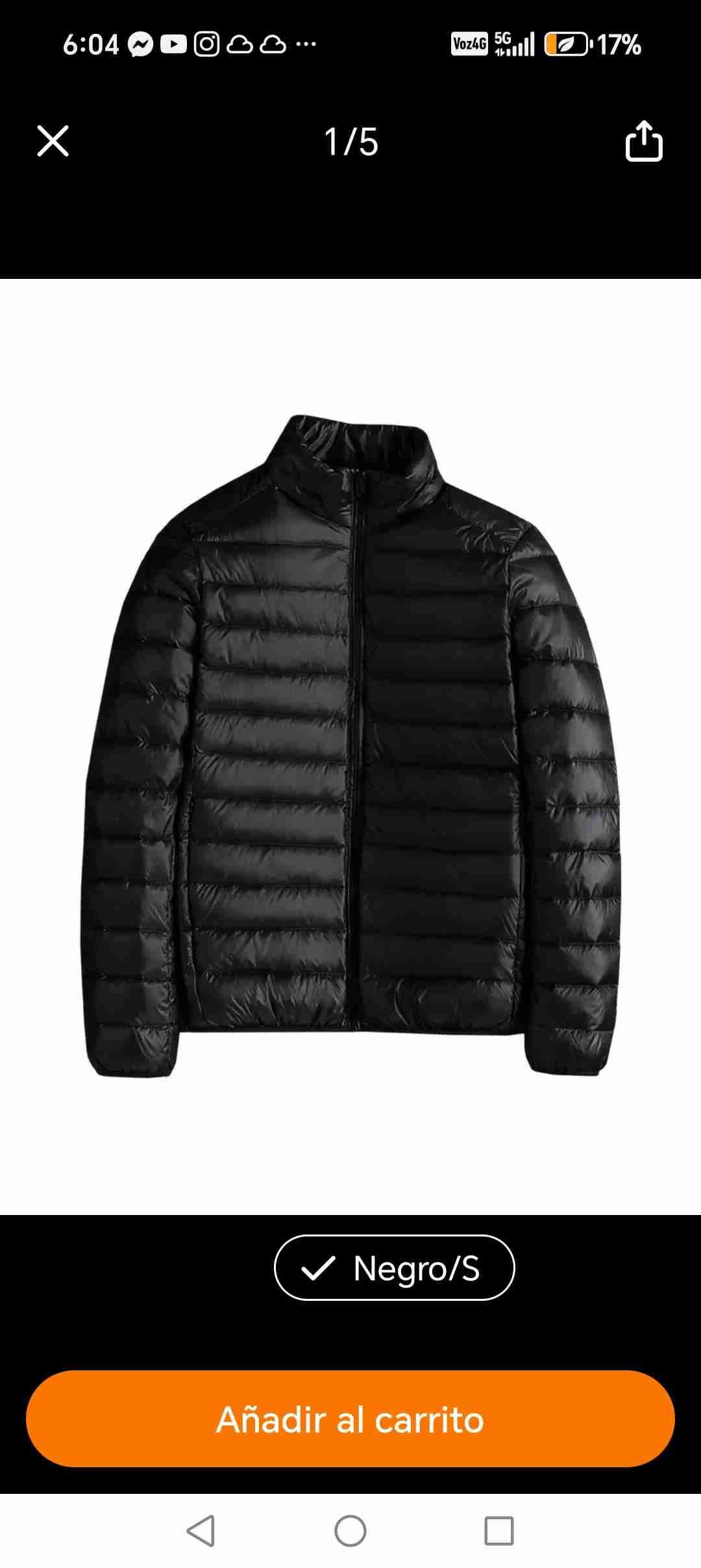 Chaqueta negra acolchada