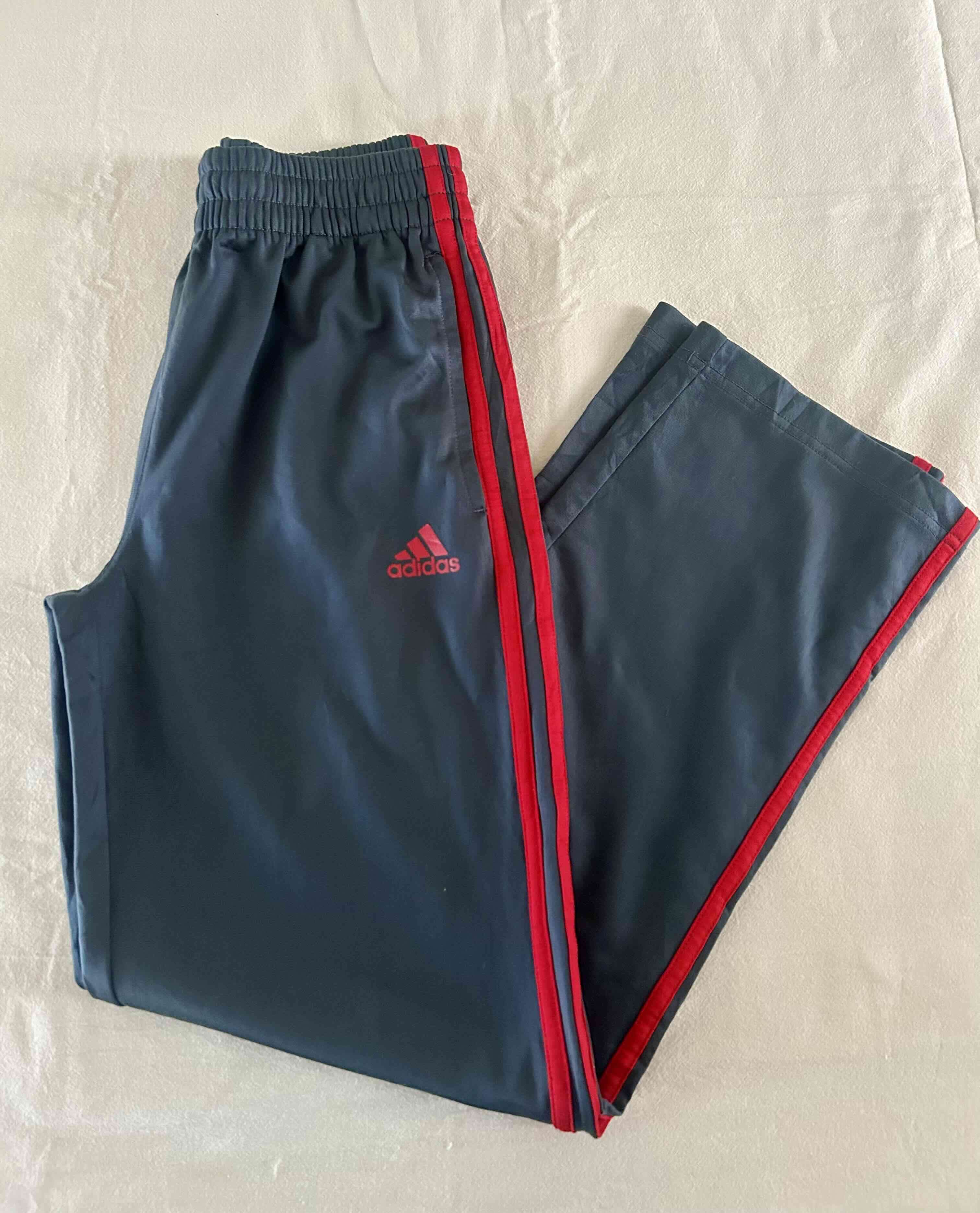 Pantalón deportivo Adidas talla 12 - miniatura 1