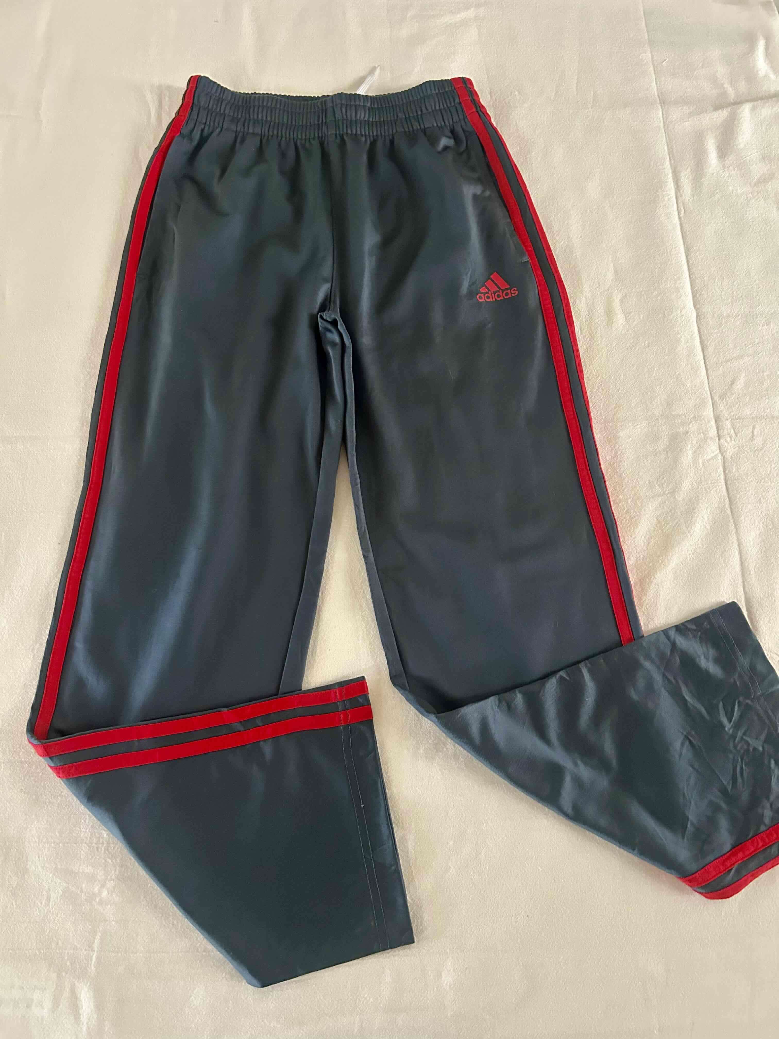 Pantalón deportivo Adidas talla 12 - miniatura 2