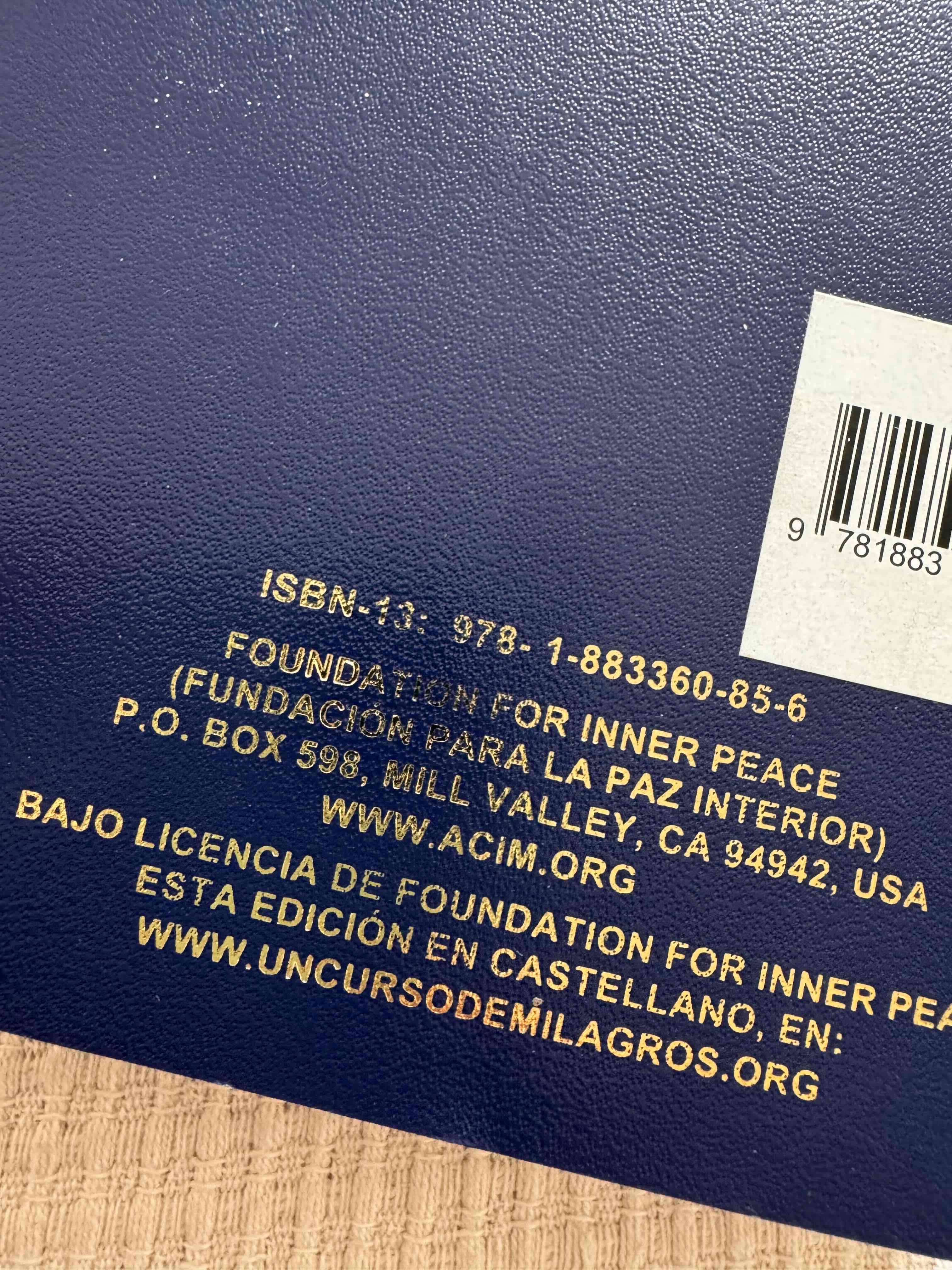 Libro 'Un Curso de Milagros' - miniatura 2