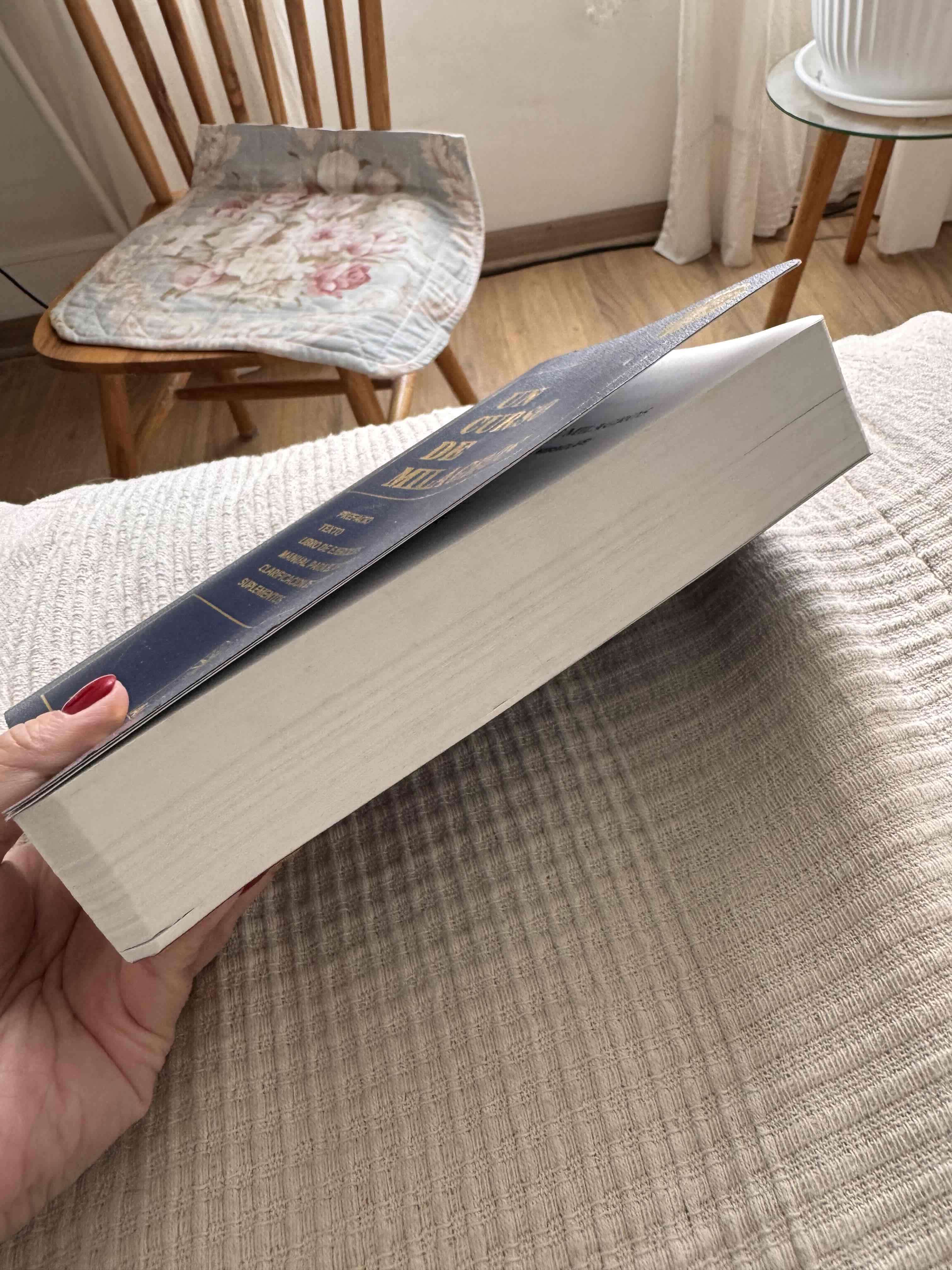 Libro 'Un Curso de Milagros' - miniatura 3