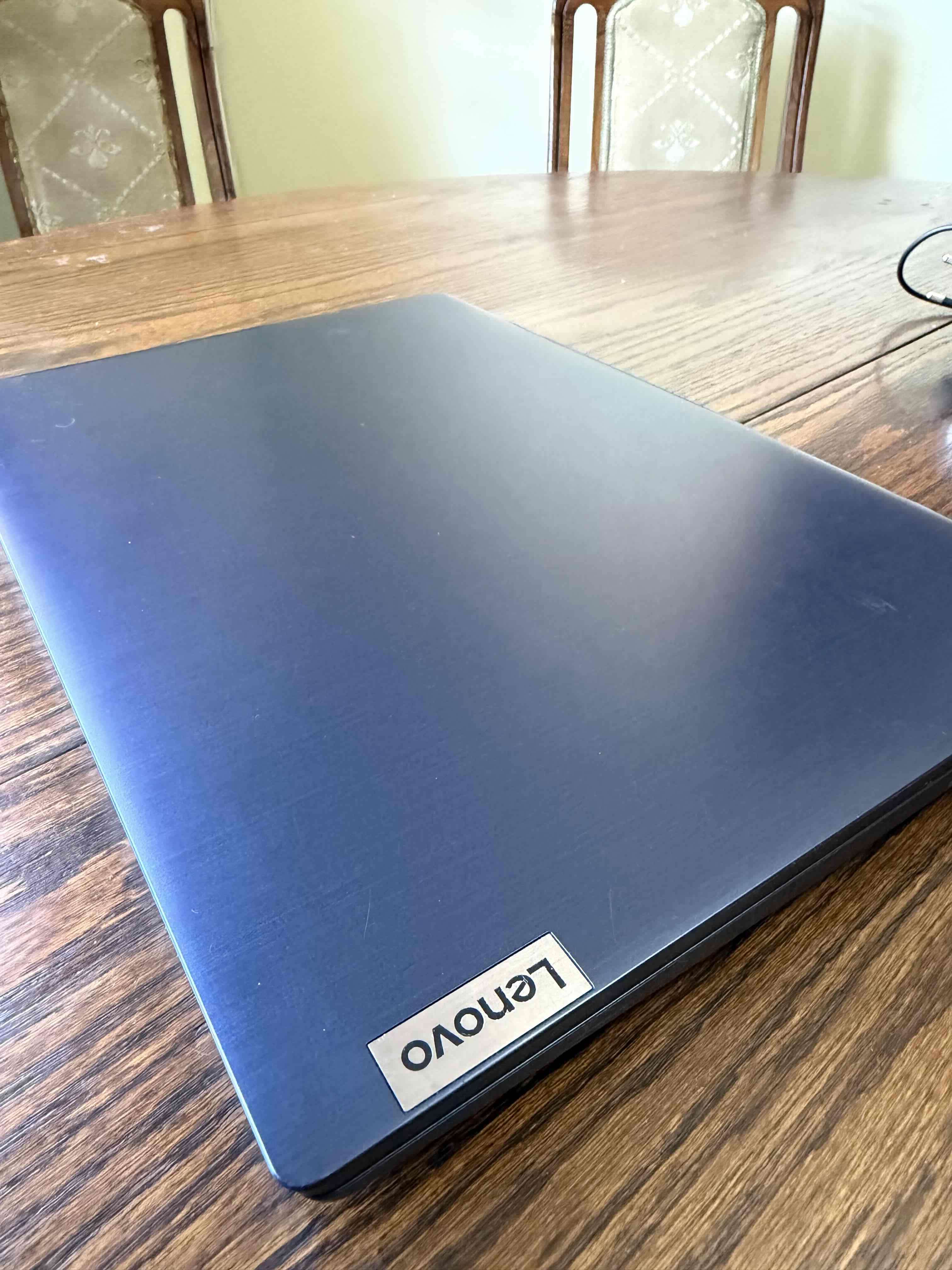 Laptop Lenovo IdeaPad 3 - miniatura 5