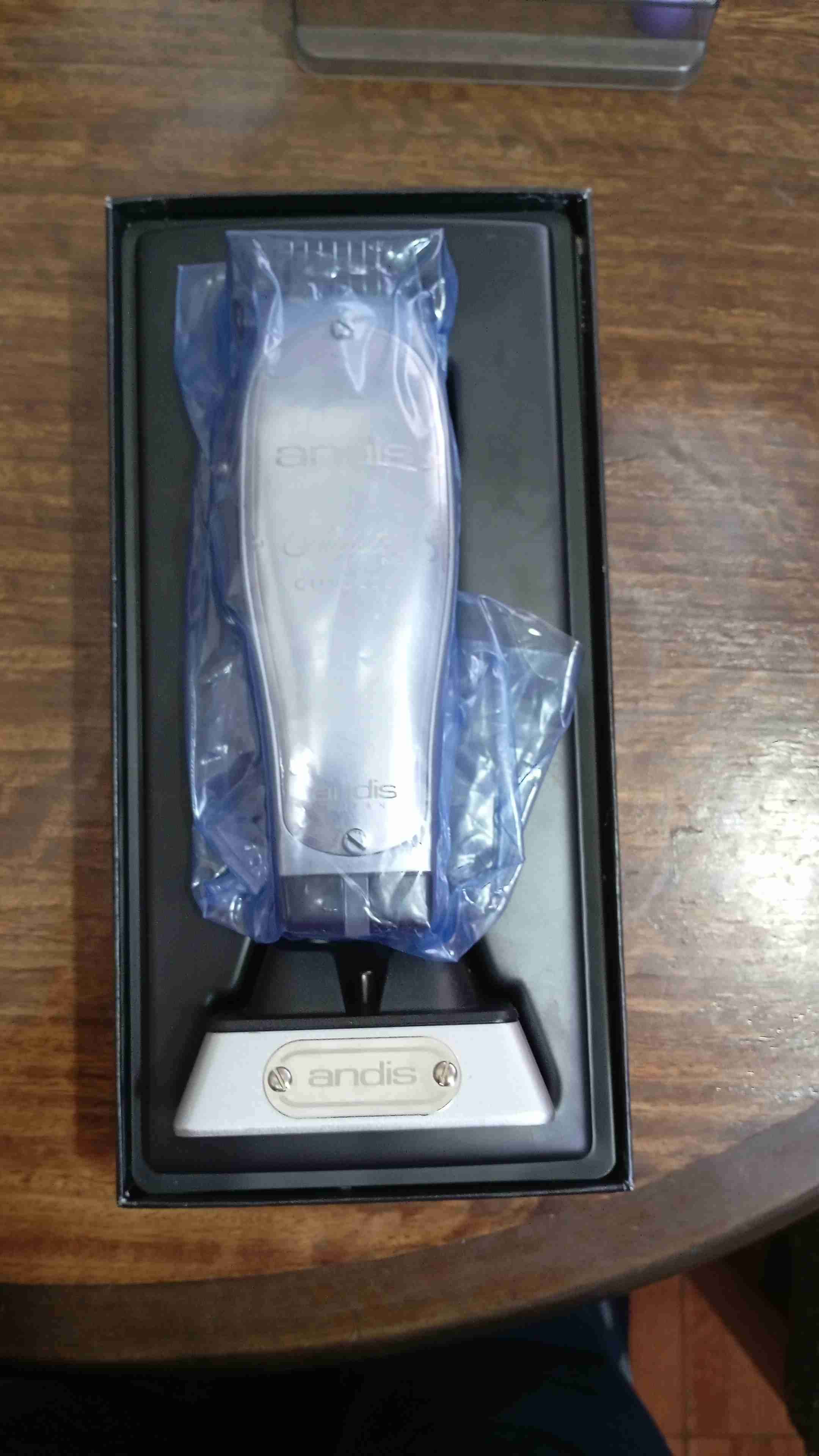 Cortadora de cabello Andis inalámbrica - miniatura 2