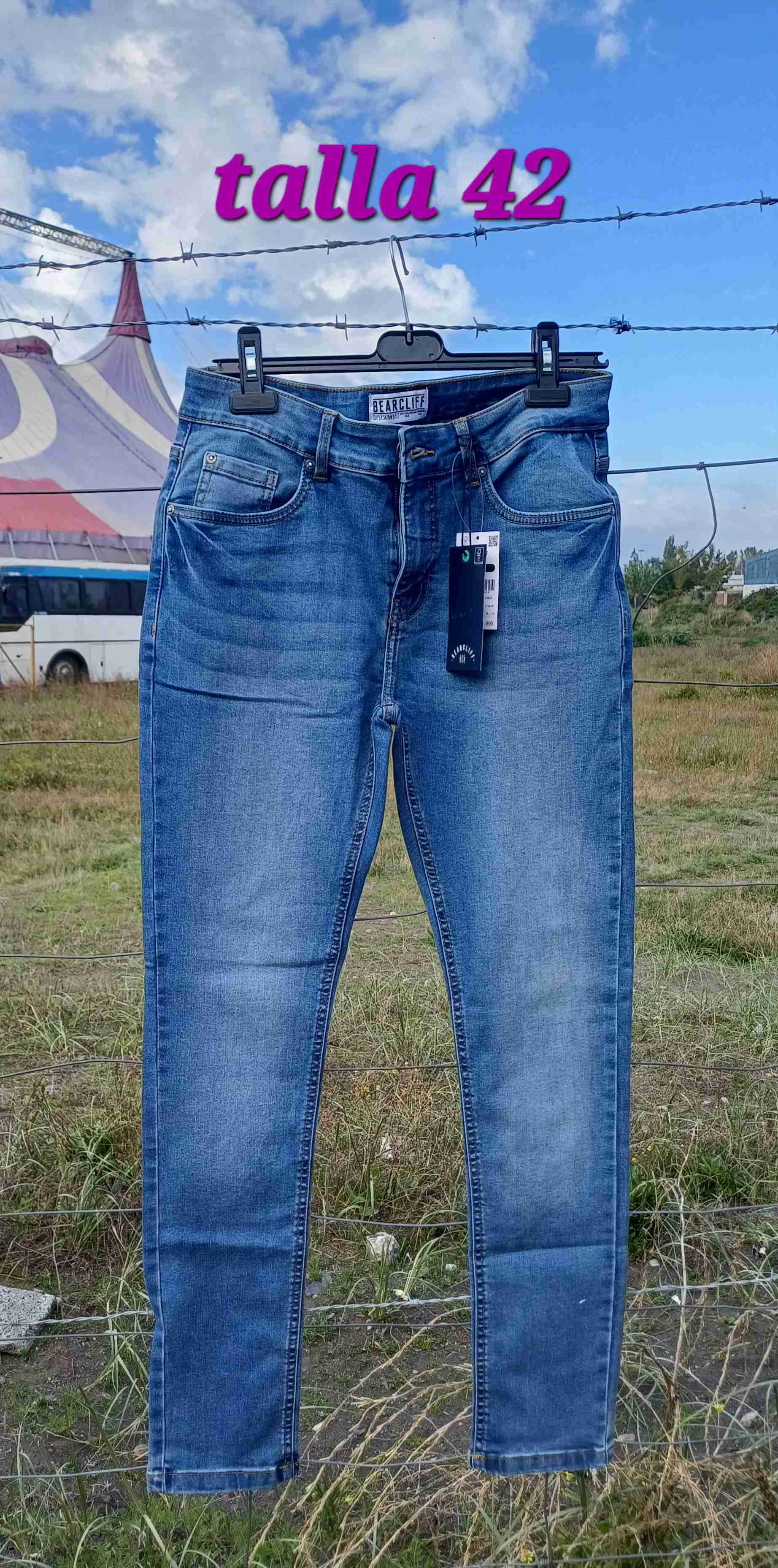 Jeans azul talla 42 - miniatura 1