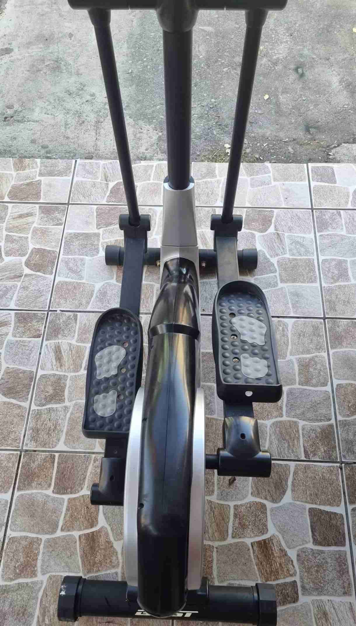 Elíptica de ejercicio negra - miniatura 2