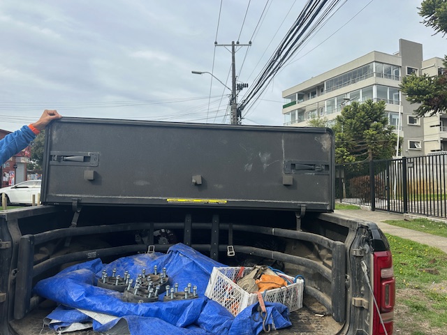 Tapa rígida para camioneta RAM 1500 - FORD F-150 - miniatura 3