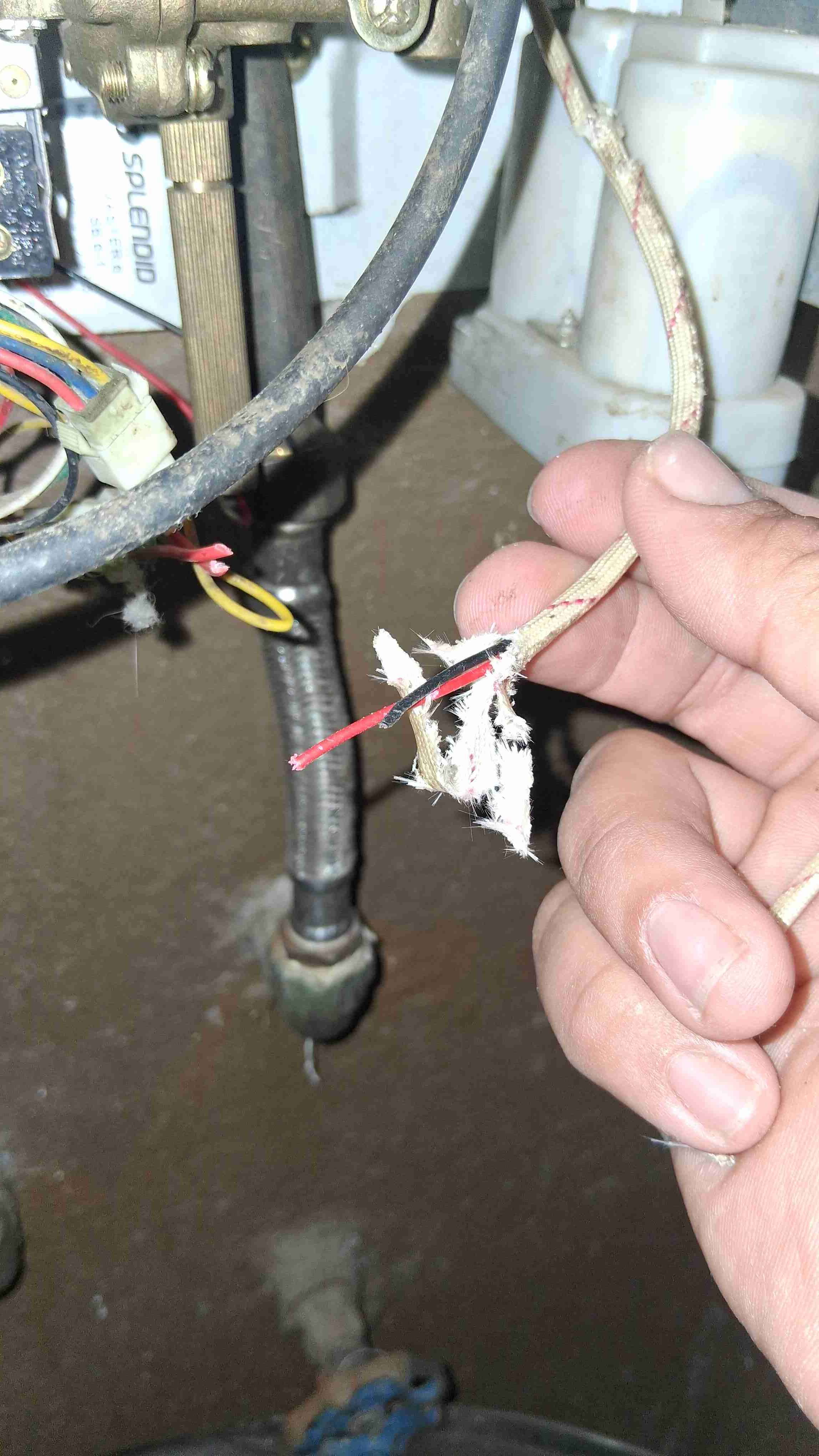 Servicio de mantenimiento de calefont - miniatura 3