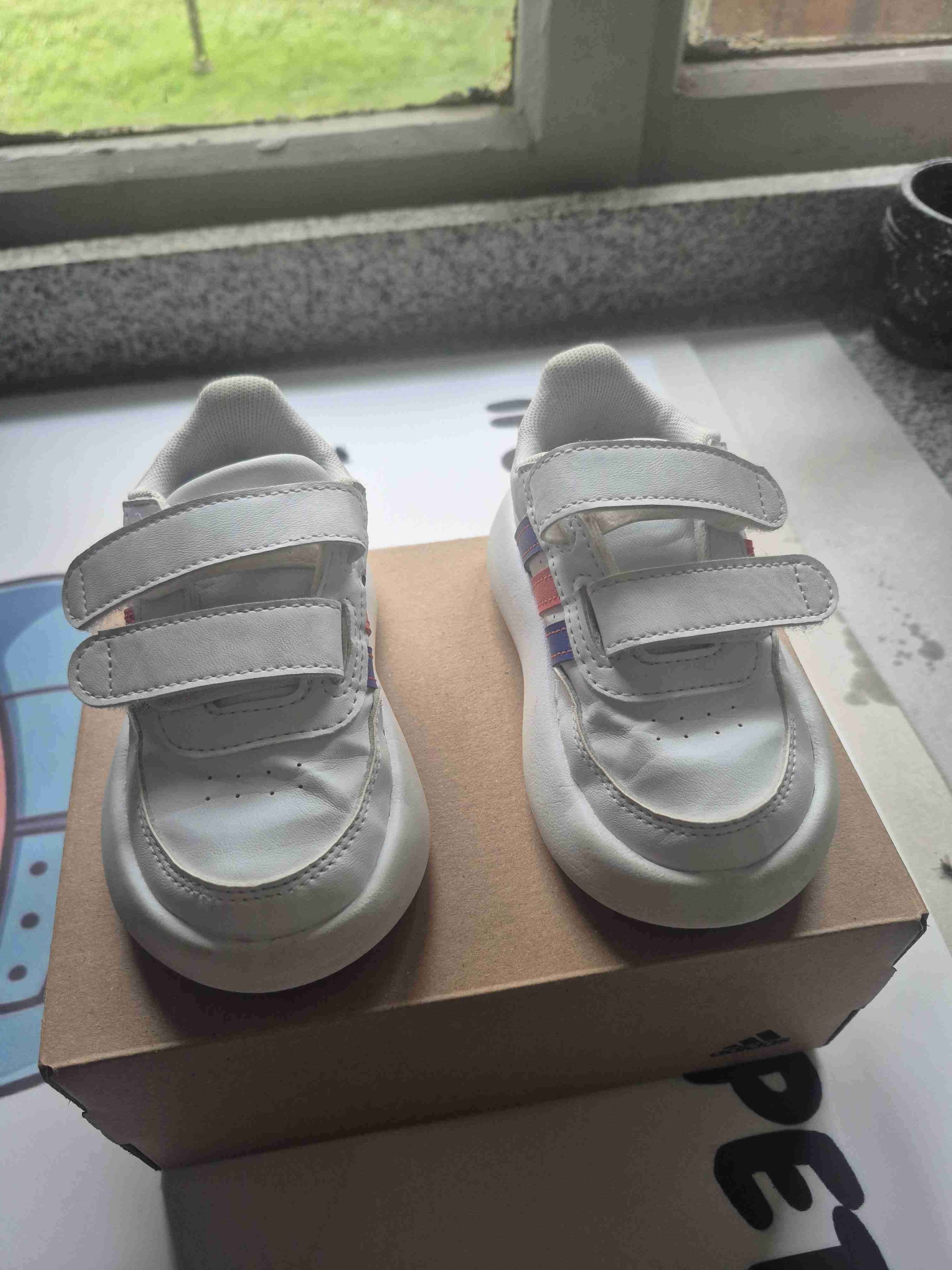 Zapatillas blancas infantiles Adidas - miniatura 2