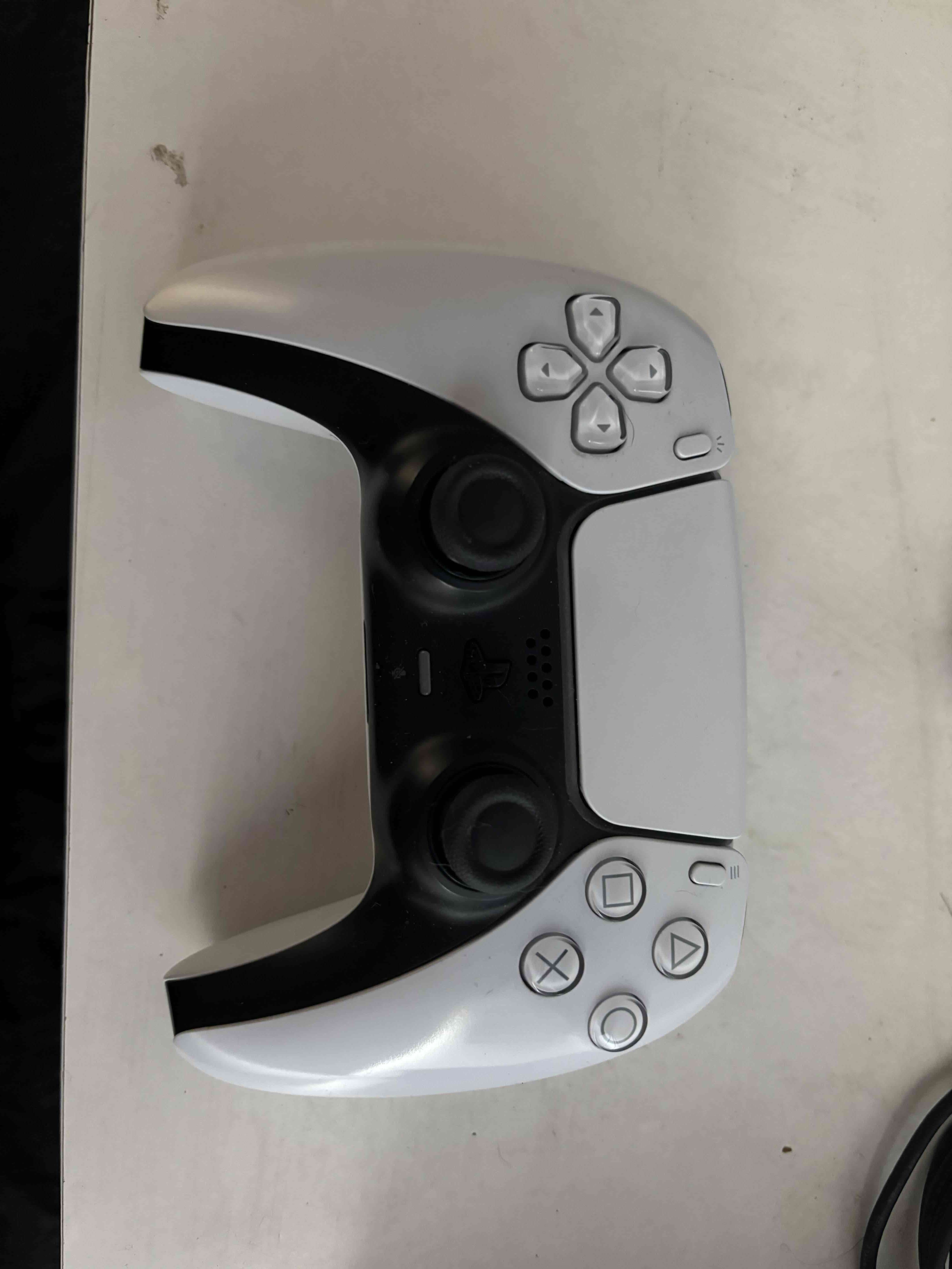 Consola Playstation 5 1TB - miniatura 3