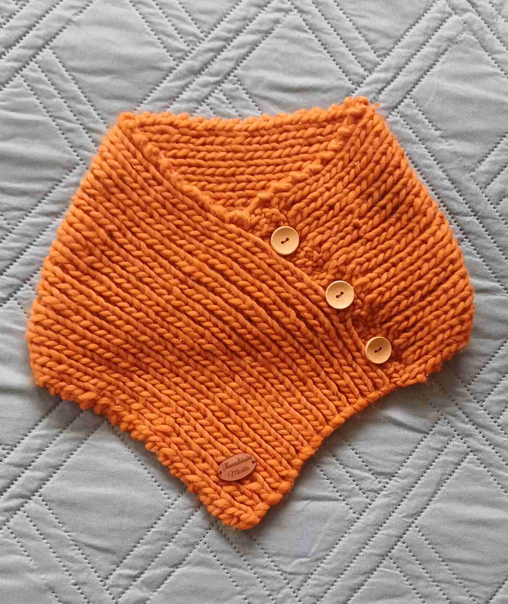 Cuello tejido  botón - miniatura 2