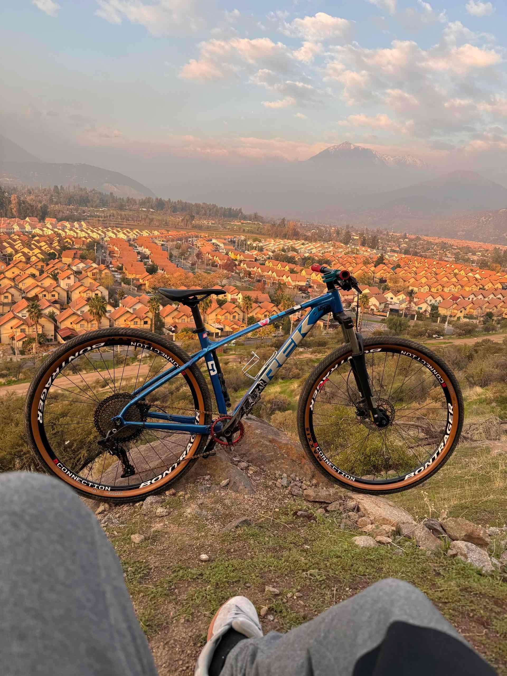 Trek Malin 6 2022 - miniatura 3