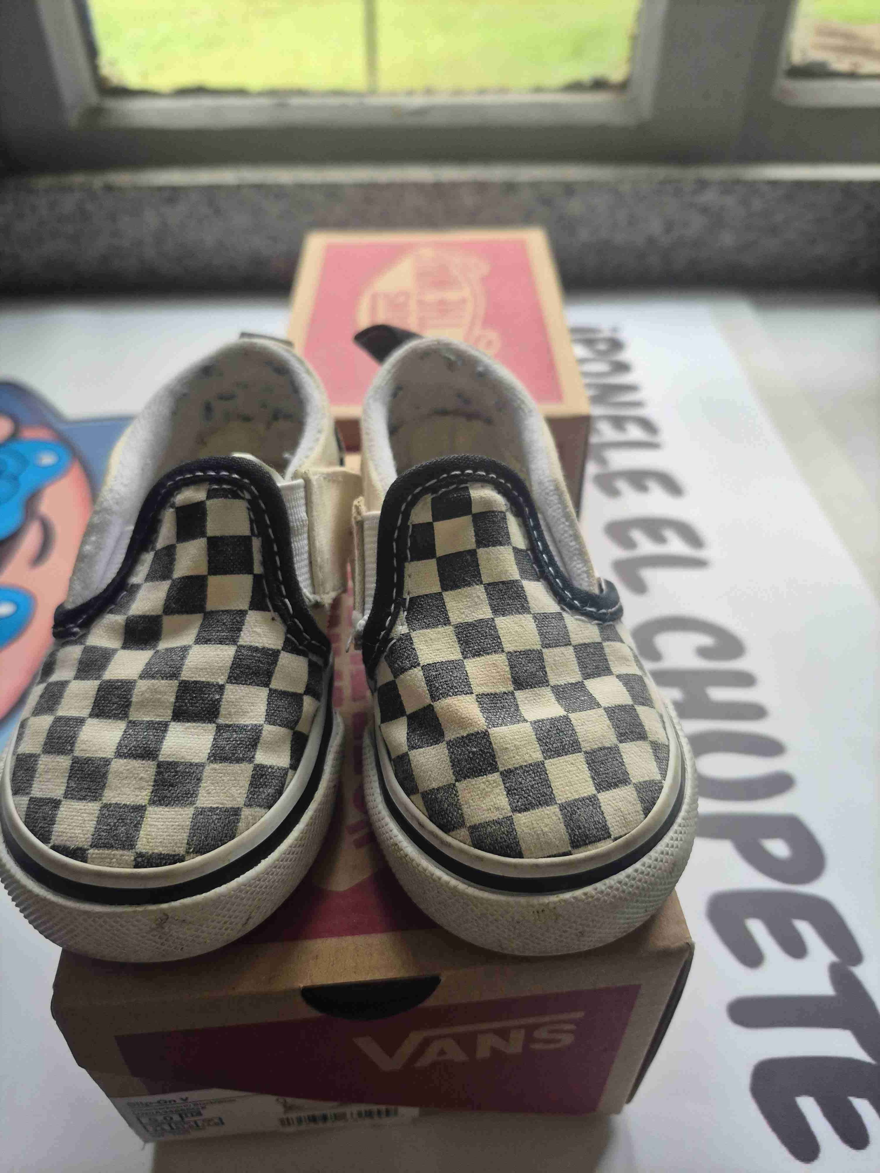 Zapatillas Vans cuadros blanco y negro