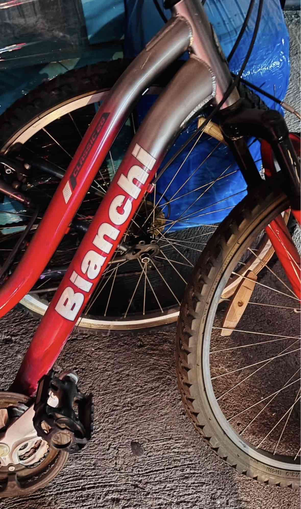 Bicicleta roja Bianchi clásica - miniatura 1