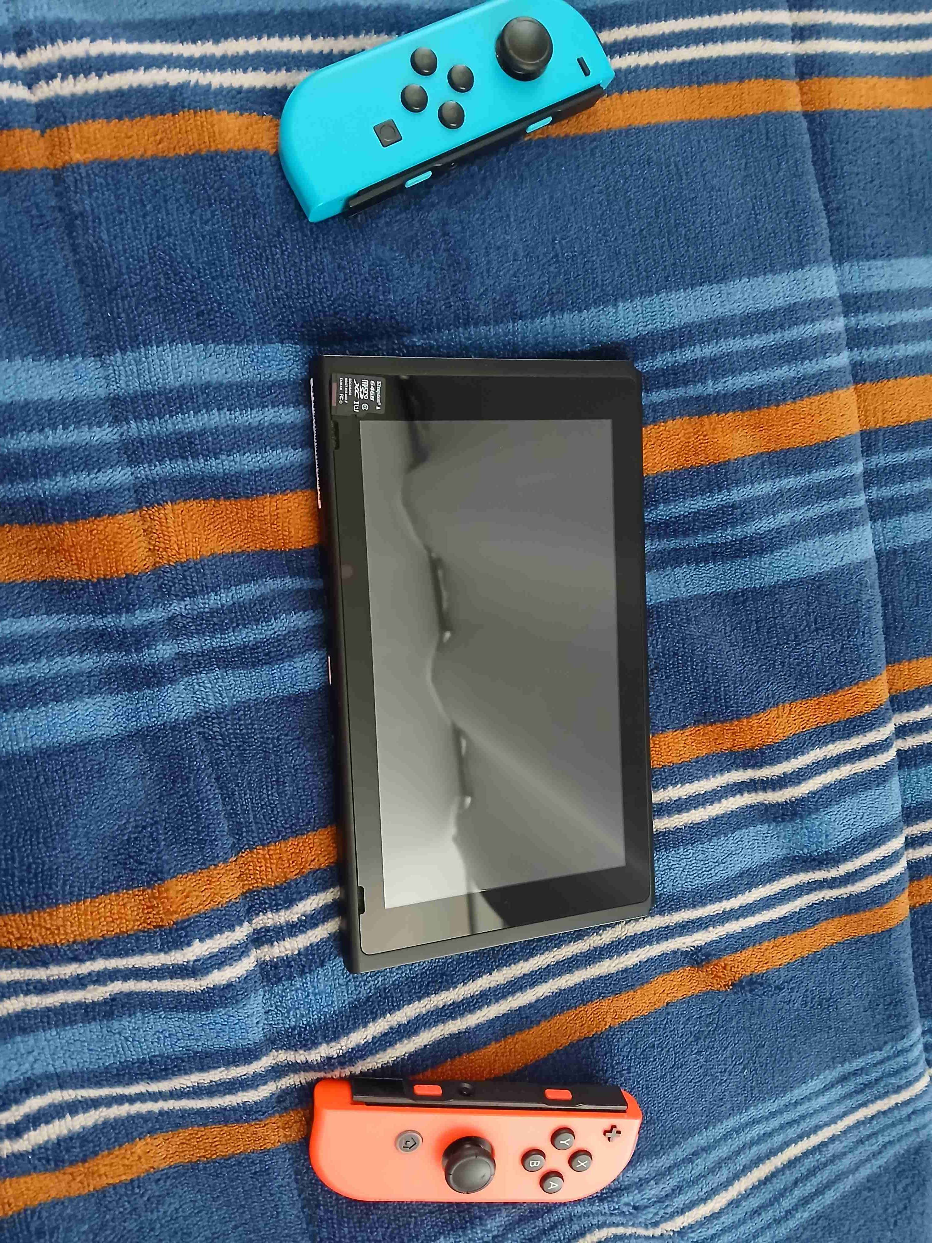 Consola Nintendo Switch - miniatura 1