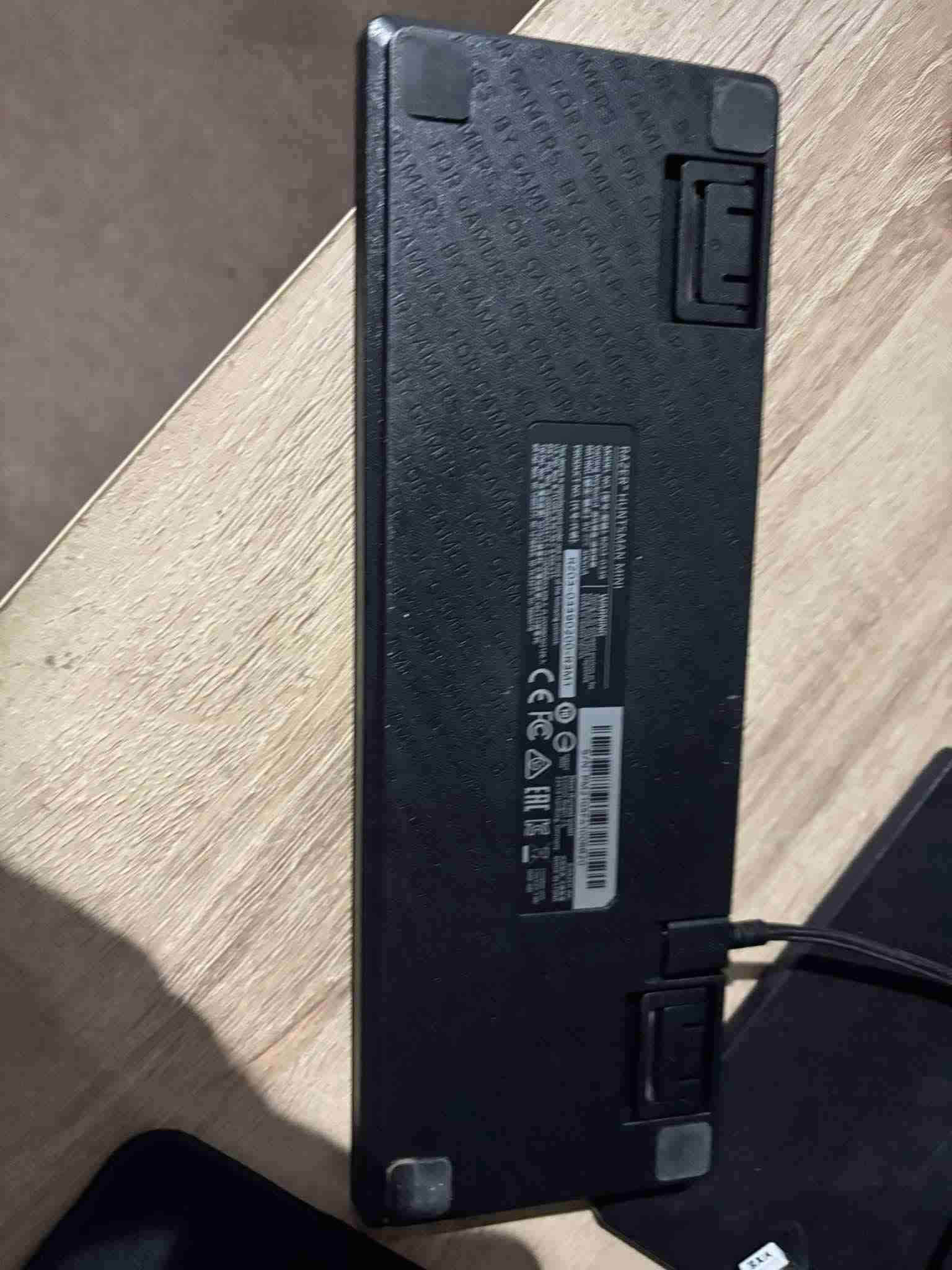 Teclado mecánico compacto negro - miniatura 2