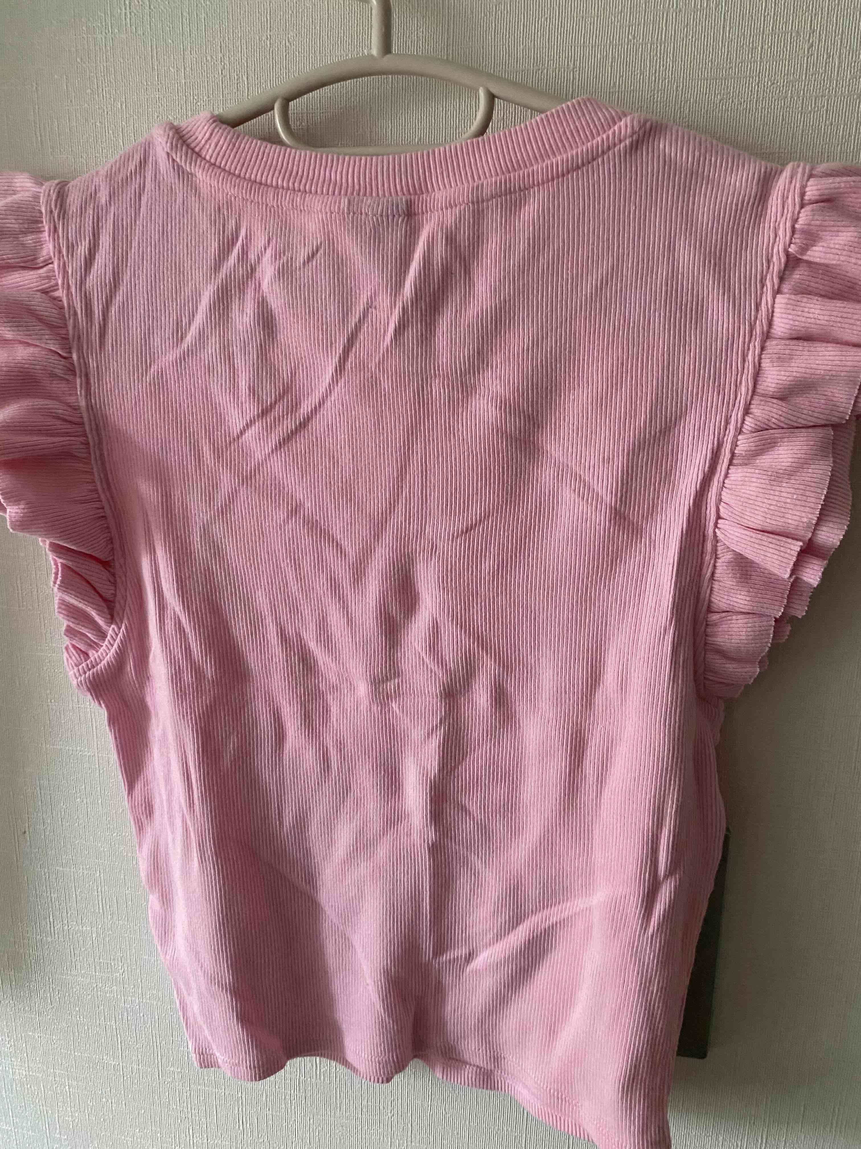 Polera rosa con volantes - miniatura 4