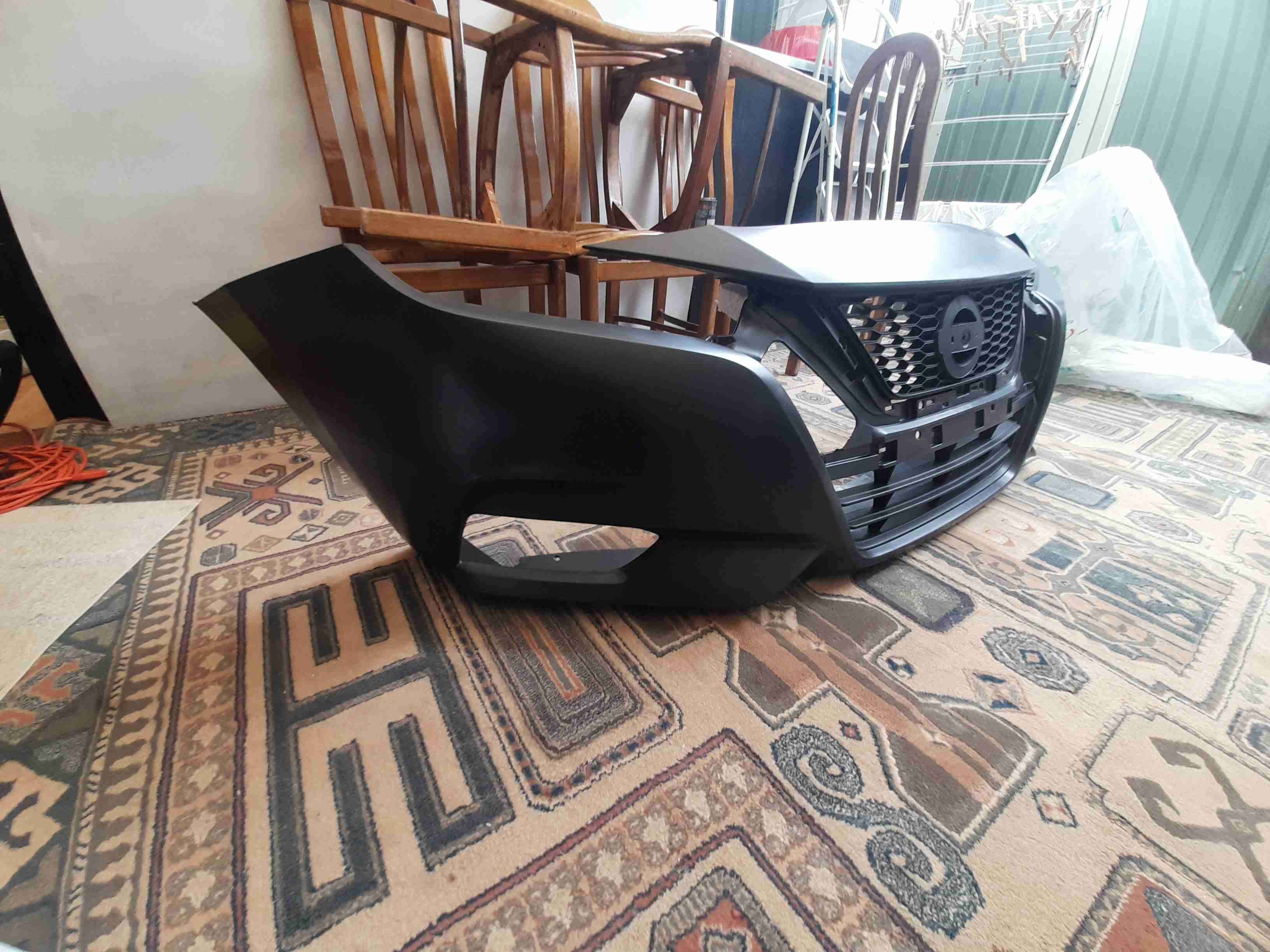 Parachoques delantero para auto nissan versa - miniatura 4