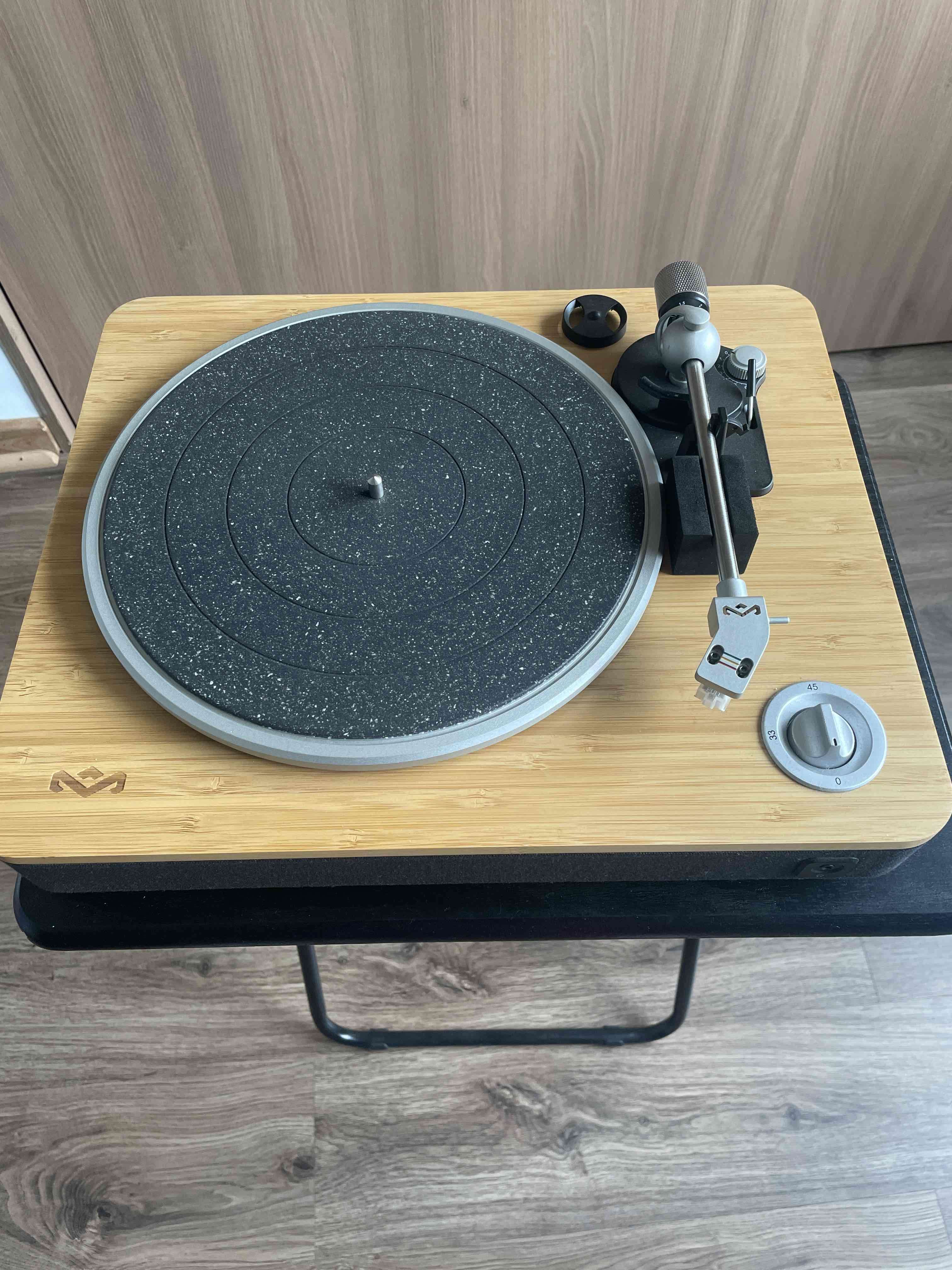 Tornamesa de madera moderna - miniatura 1