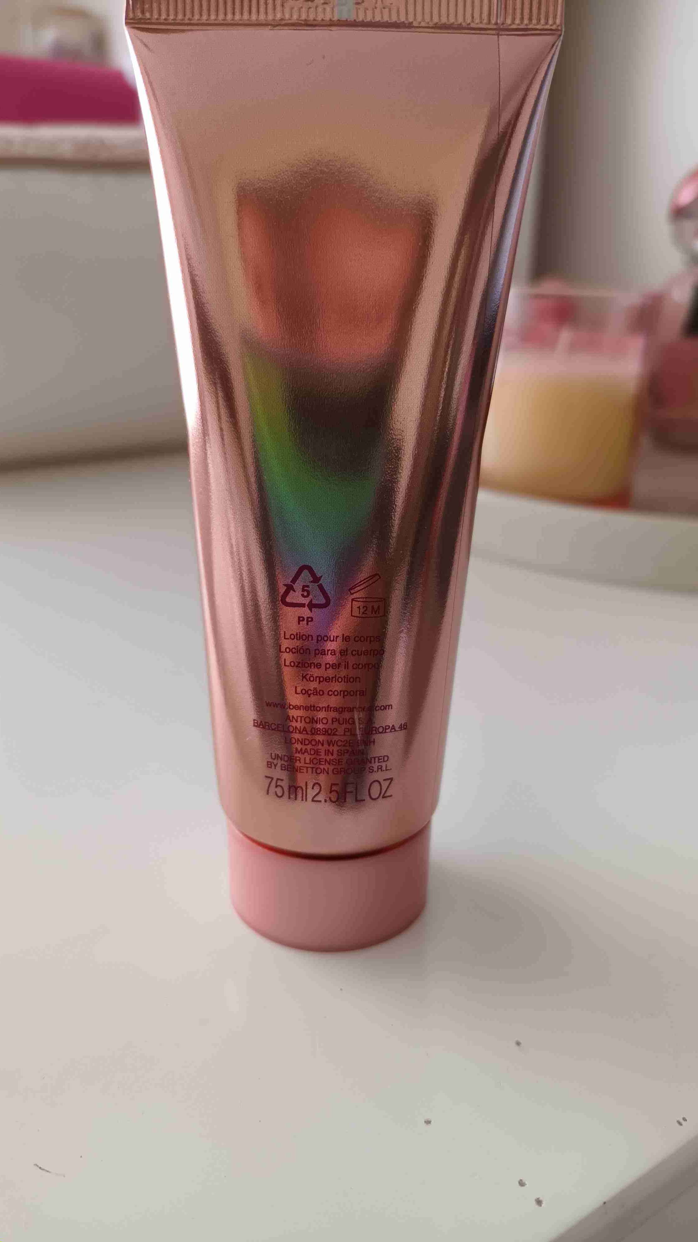 Loción corporal Blush Cherry - miniatura 2