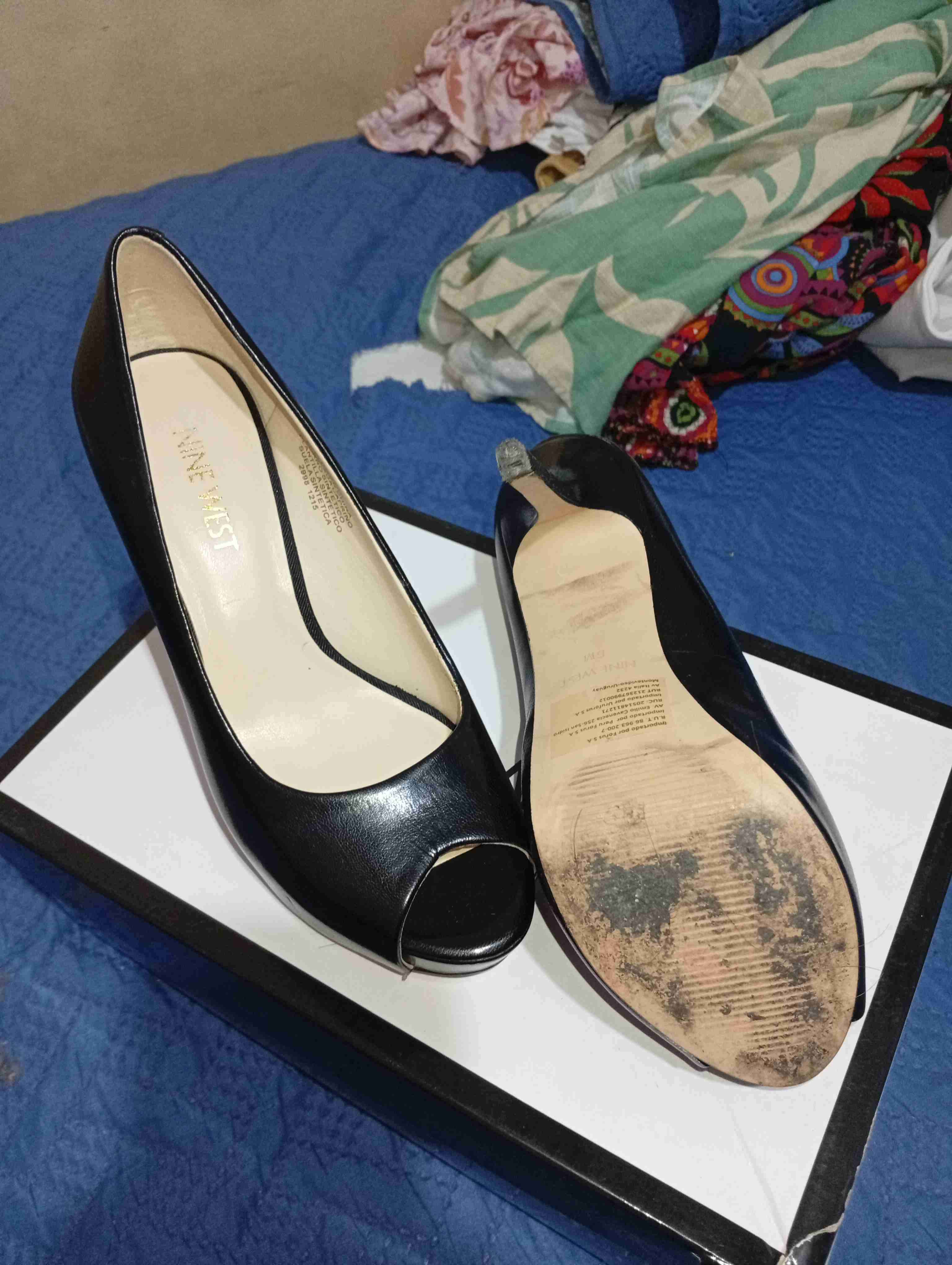 Tacones negros de charol Nine West - miniatura 2