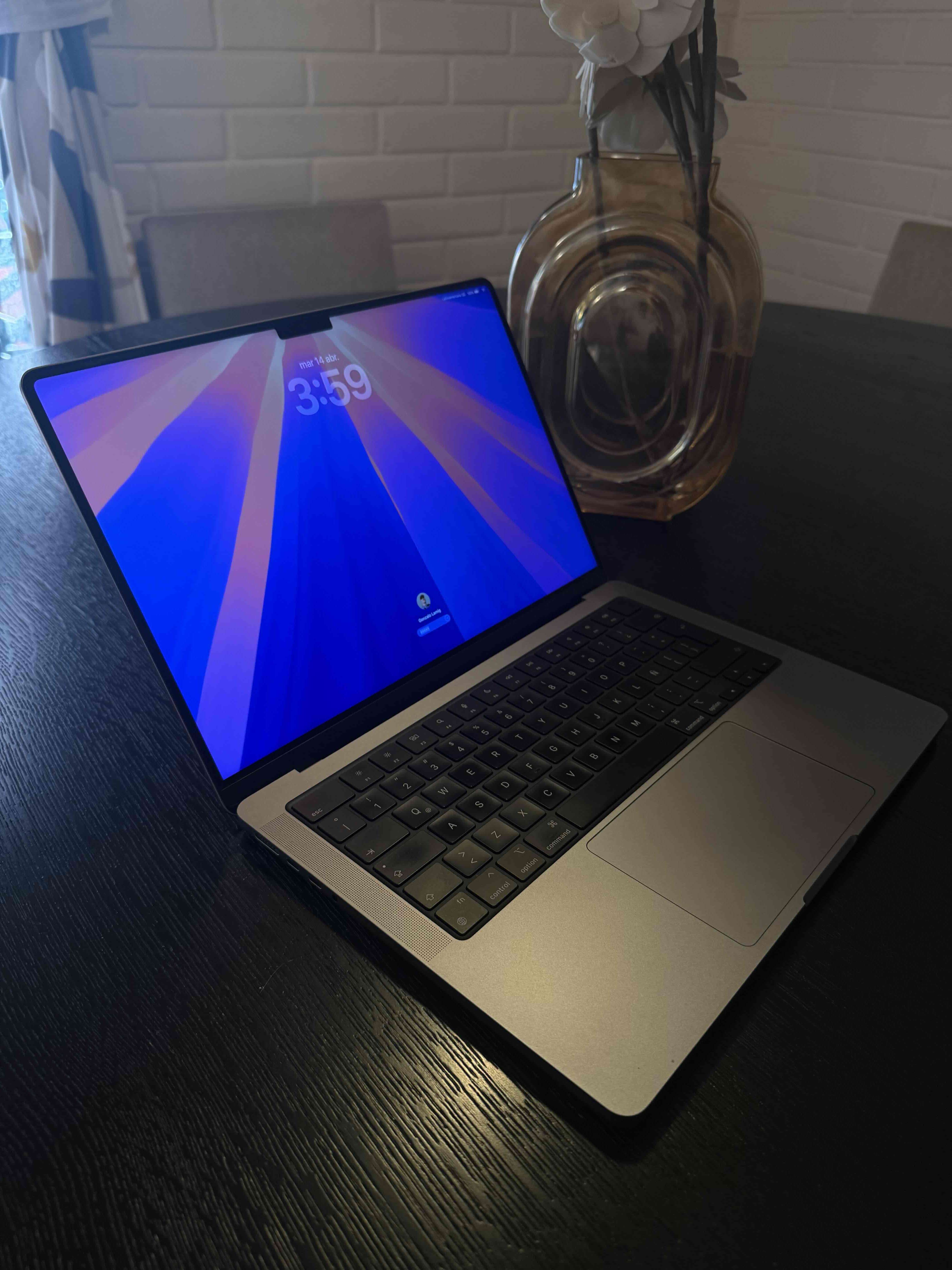 Macbook pro 14” M3