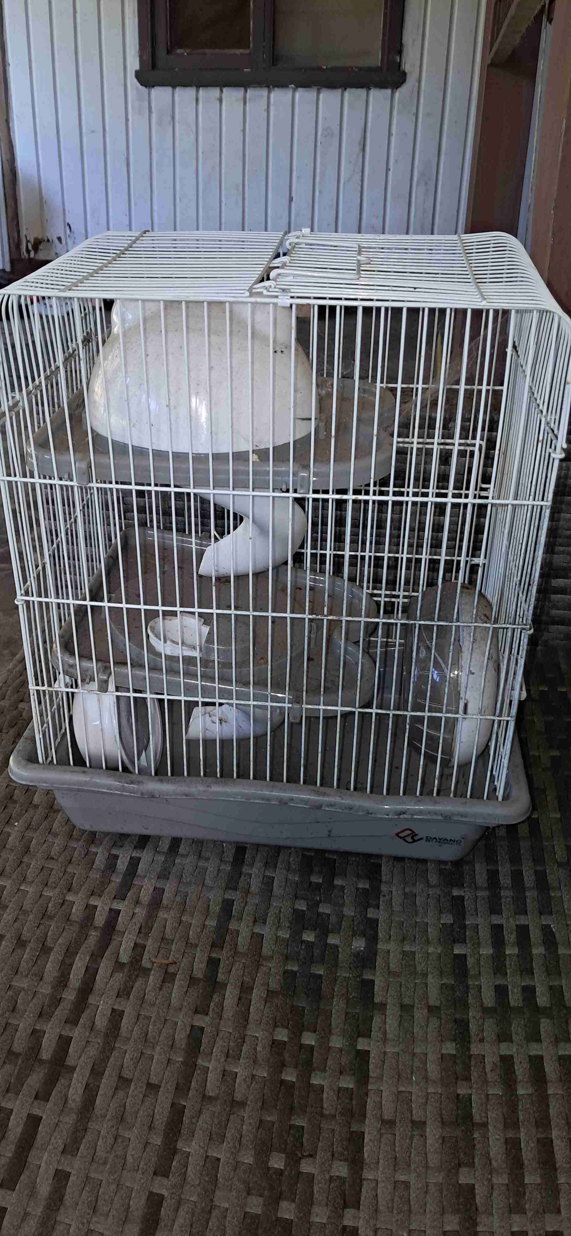 Jaula de metal para mascotas - miniatura 3