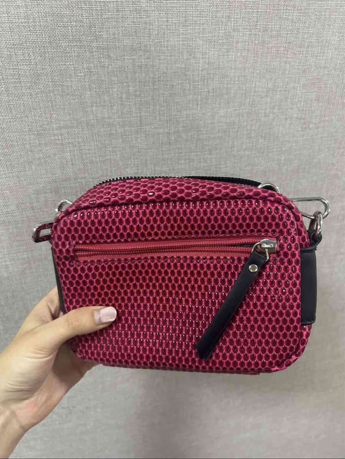 CARTERA BANDOLERA AMPHORA SALMA PEQUEÑA FUCSIA - miniatura 2