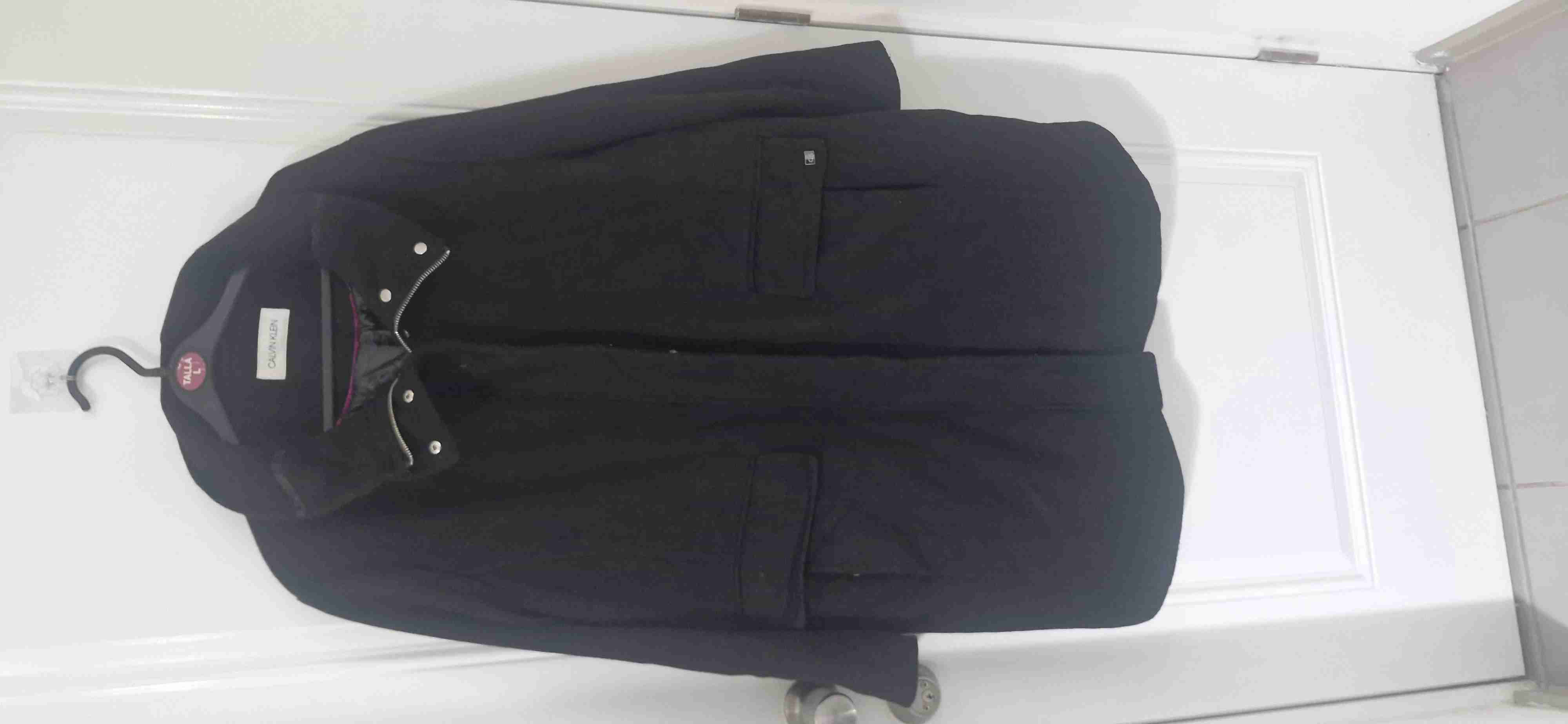 Abrigo Calvin Klein Talla L - Negro - Estilo Parka - miniatura 1