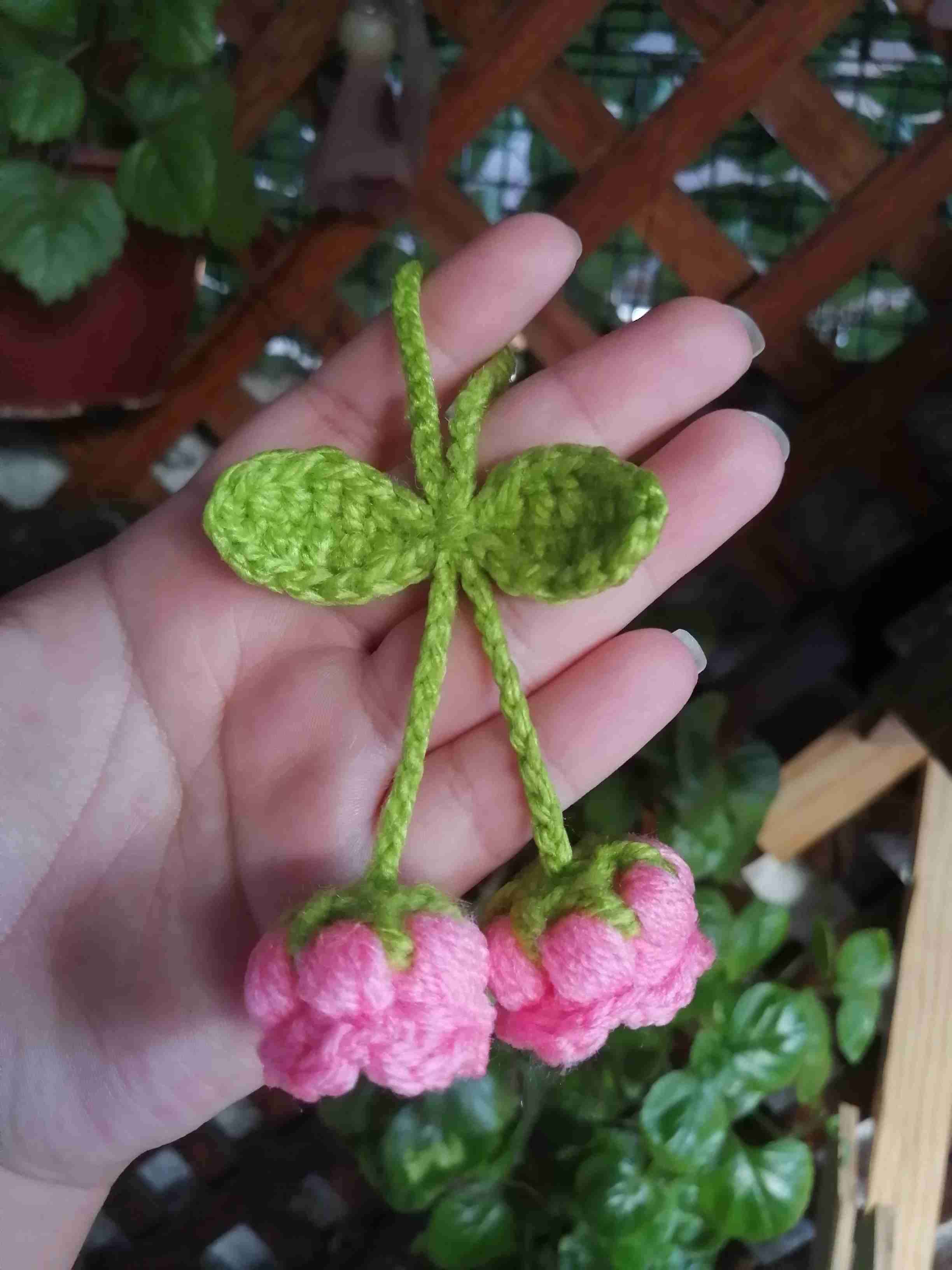 Tejidos, amigurumis o colgantes - miniatura 1