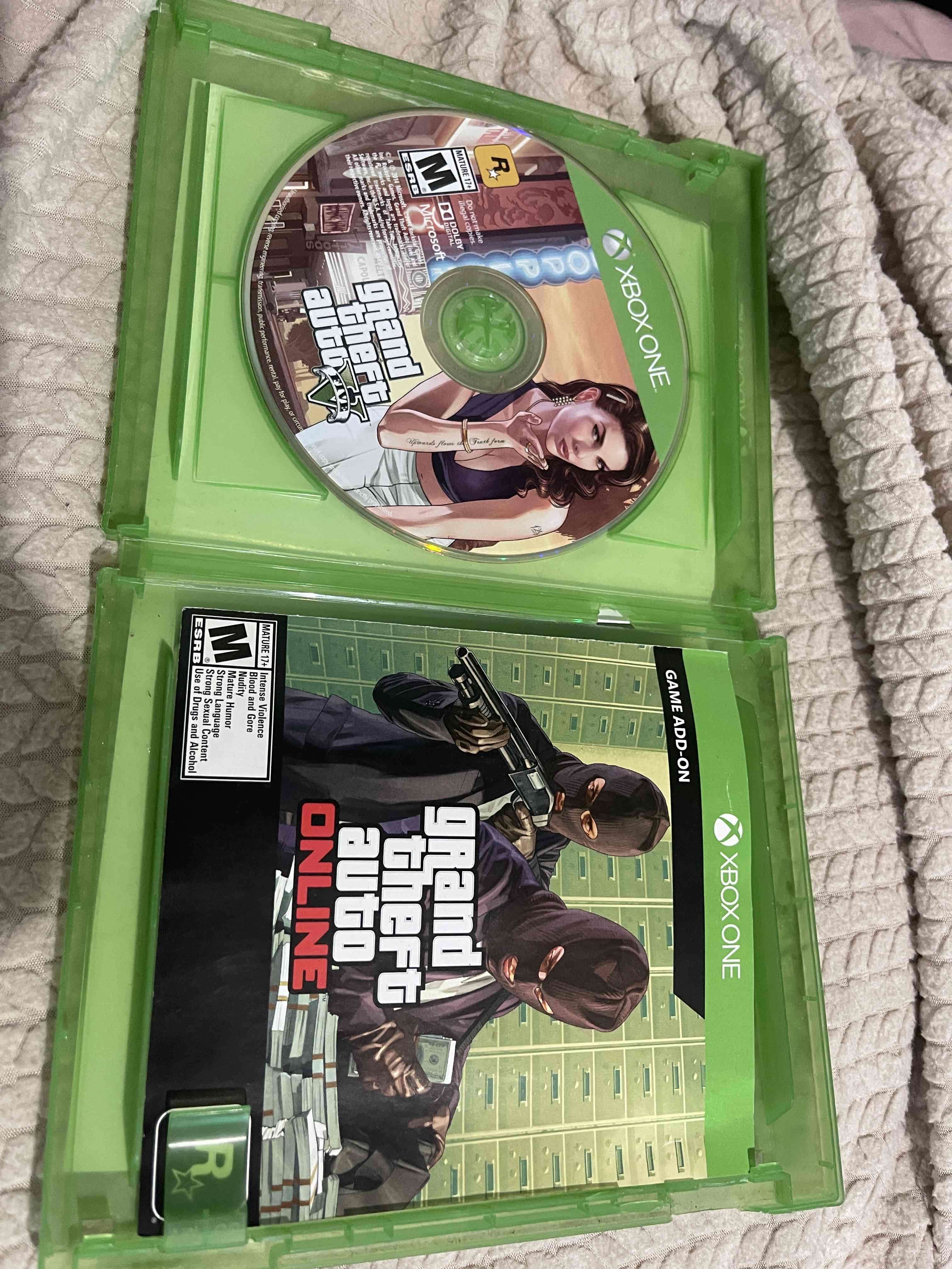 Juego Xbox One Grand Theft Auto V - miniatura 2