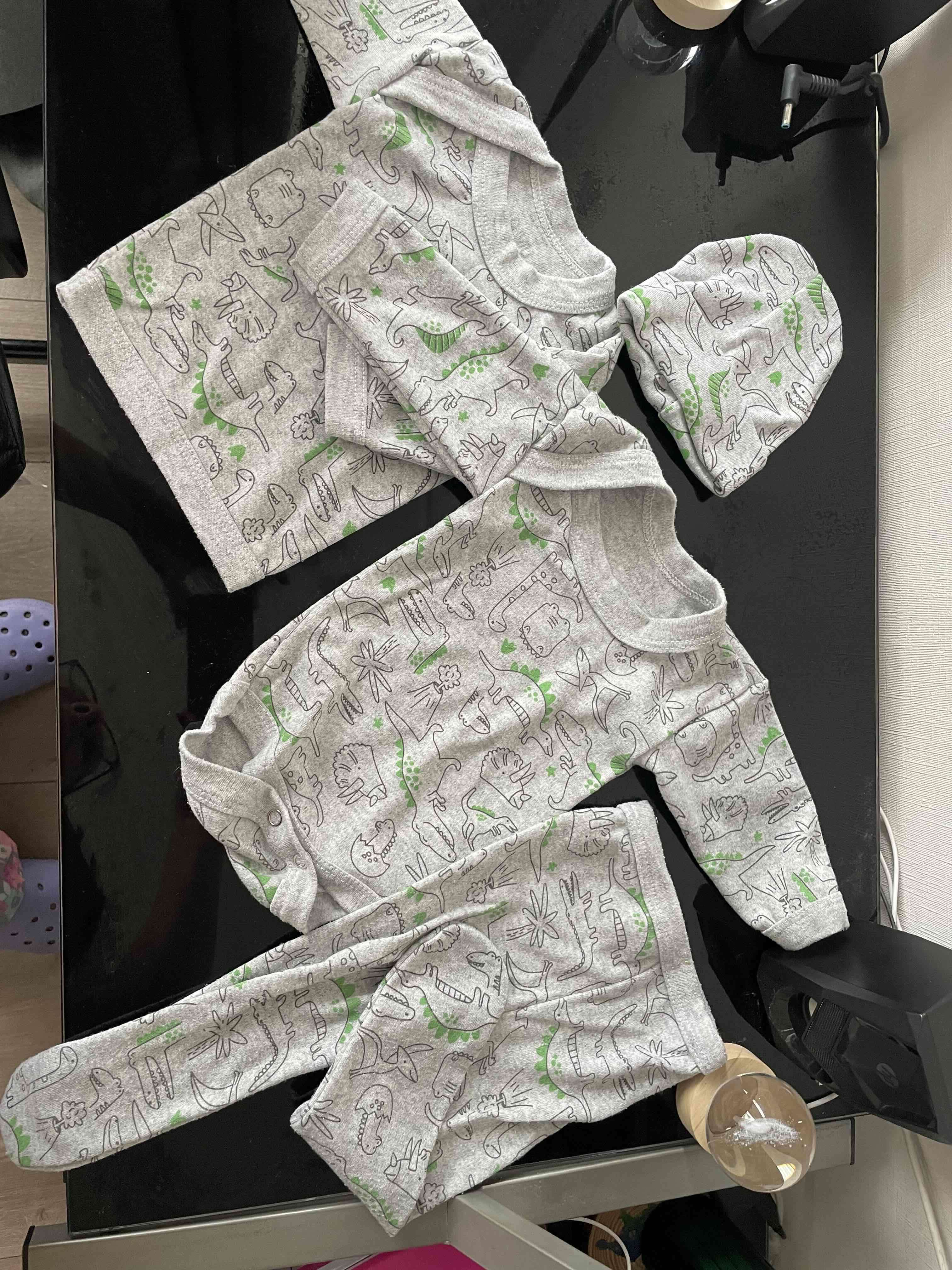 Set pijama bebé dinosaurios gris - miniatura 1