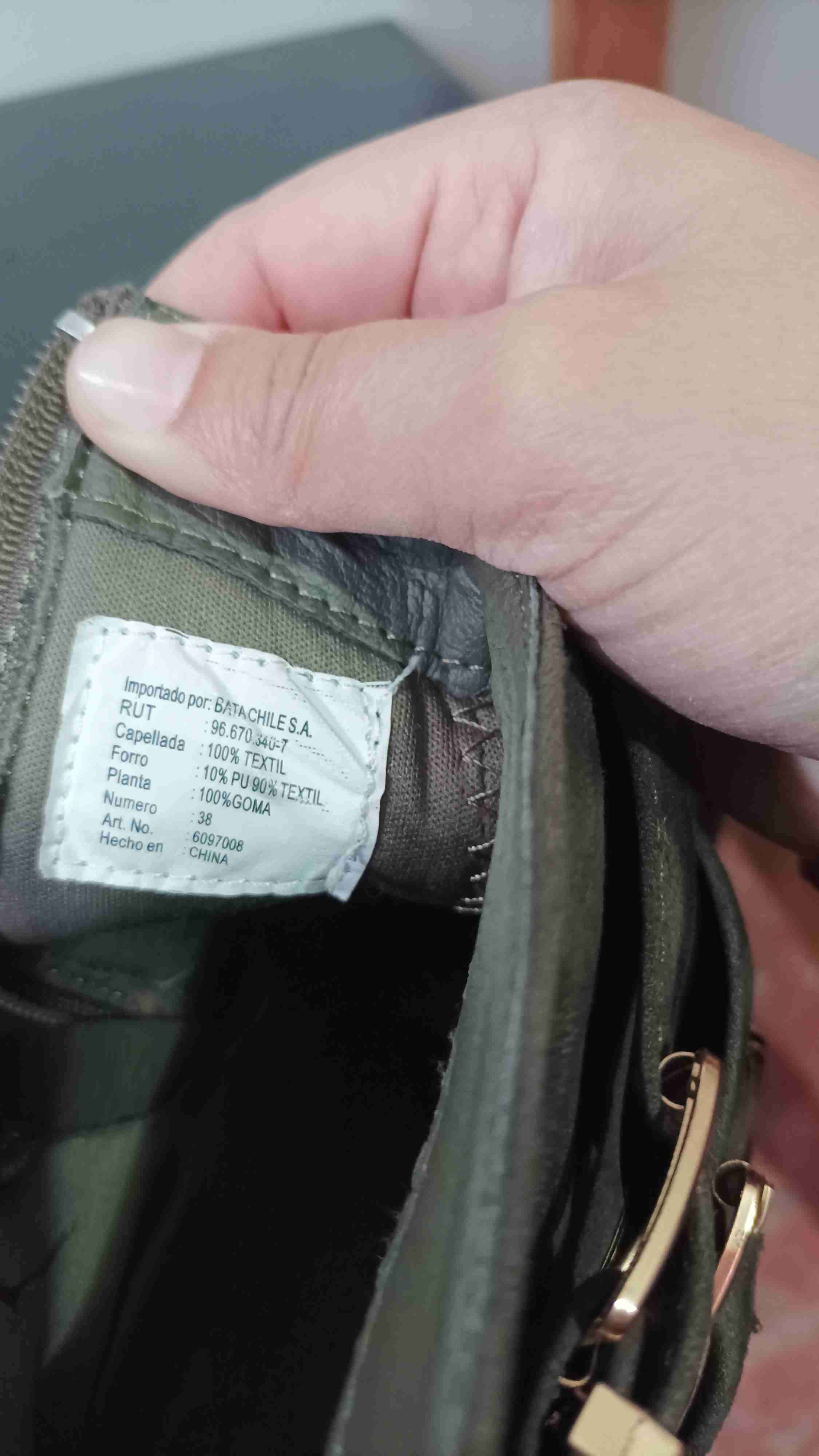 Botines verde musgo con hebillas y cierre - miniatura 2