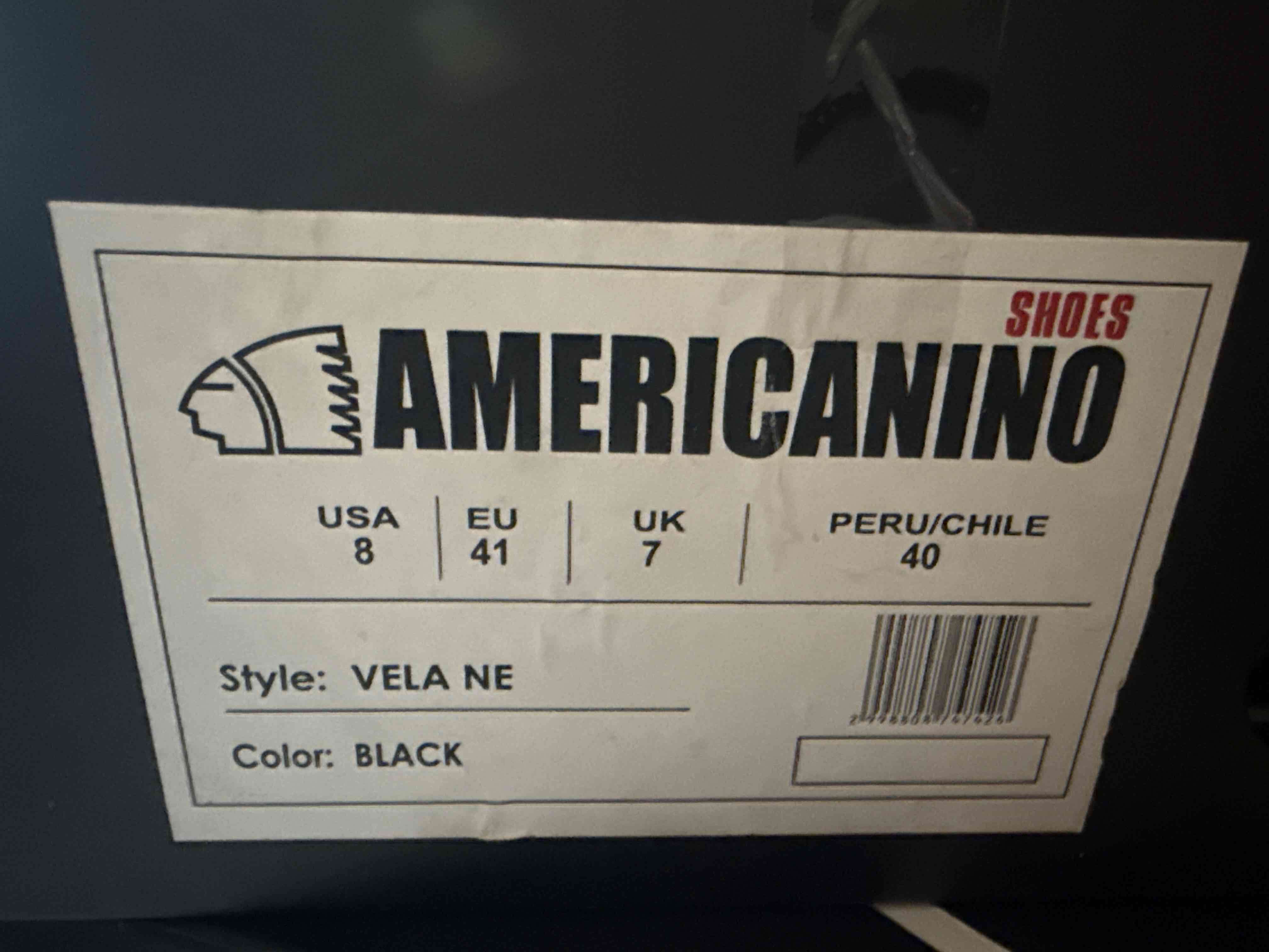 Botines negros con suela roja - miniatura 2