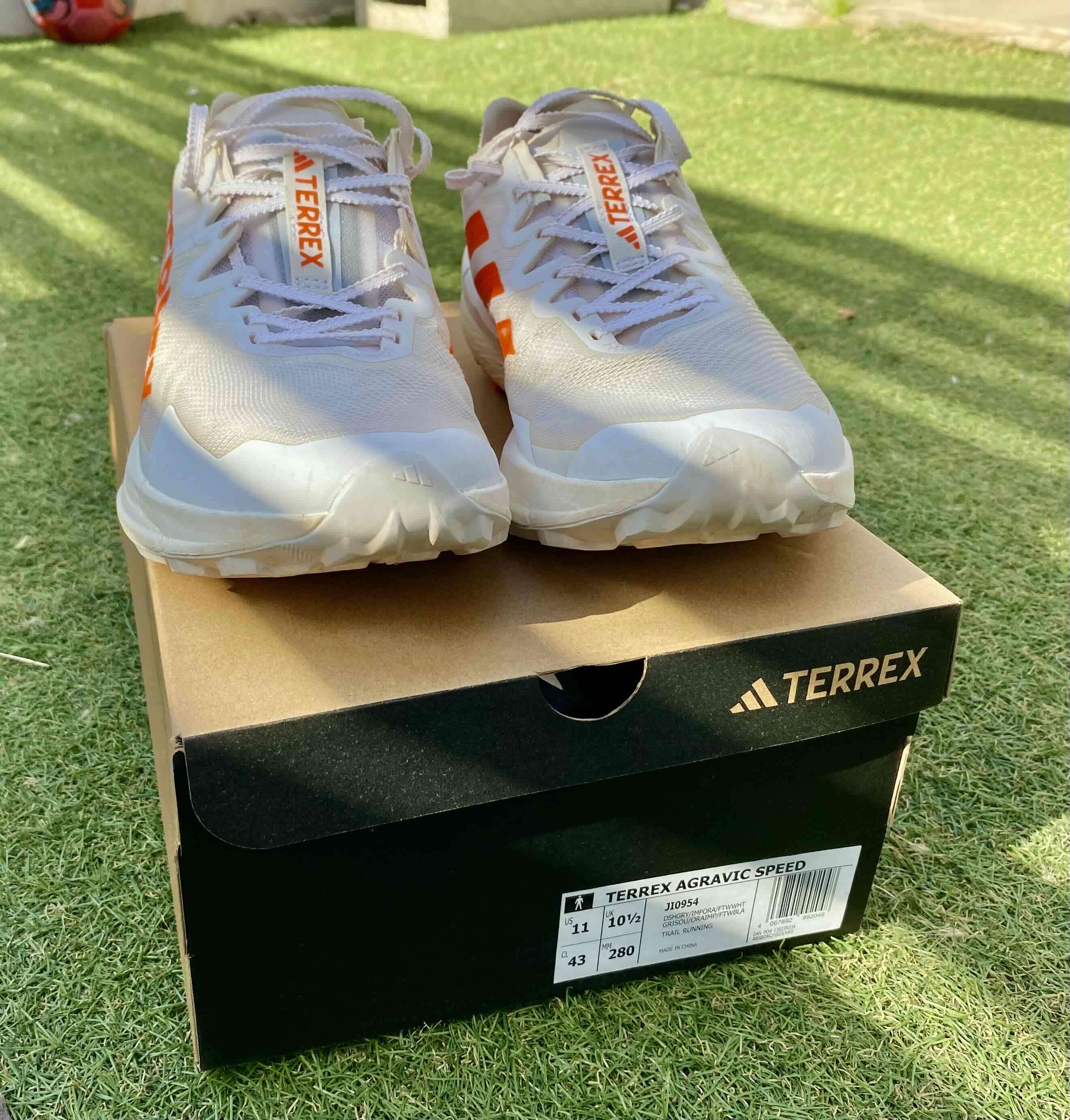 Zapatillas Adidas Terrex blancas - miniatura 2