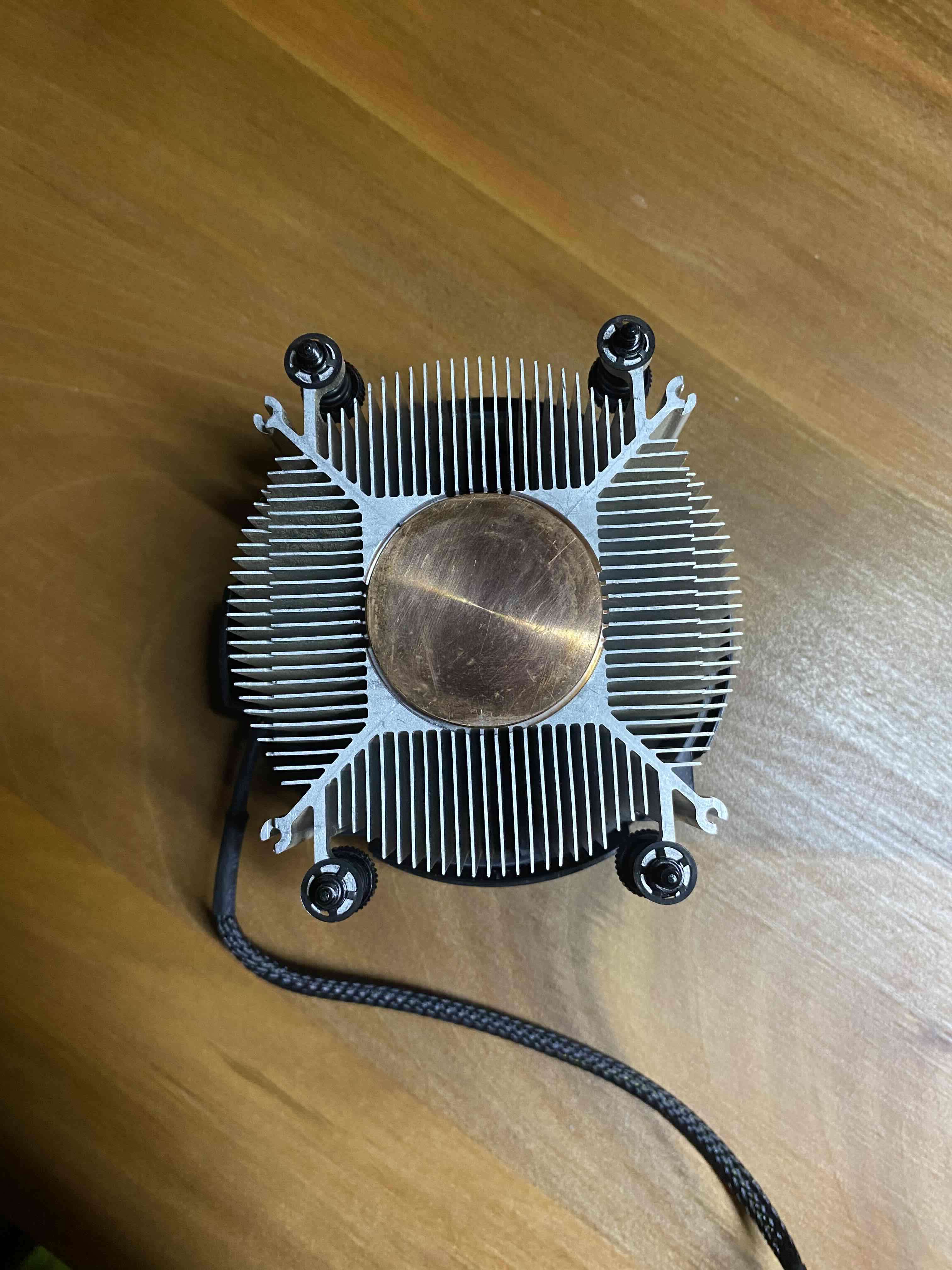 Ventilador CPU AMD AM4 Funcionando - miniatura 4